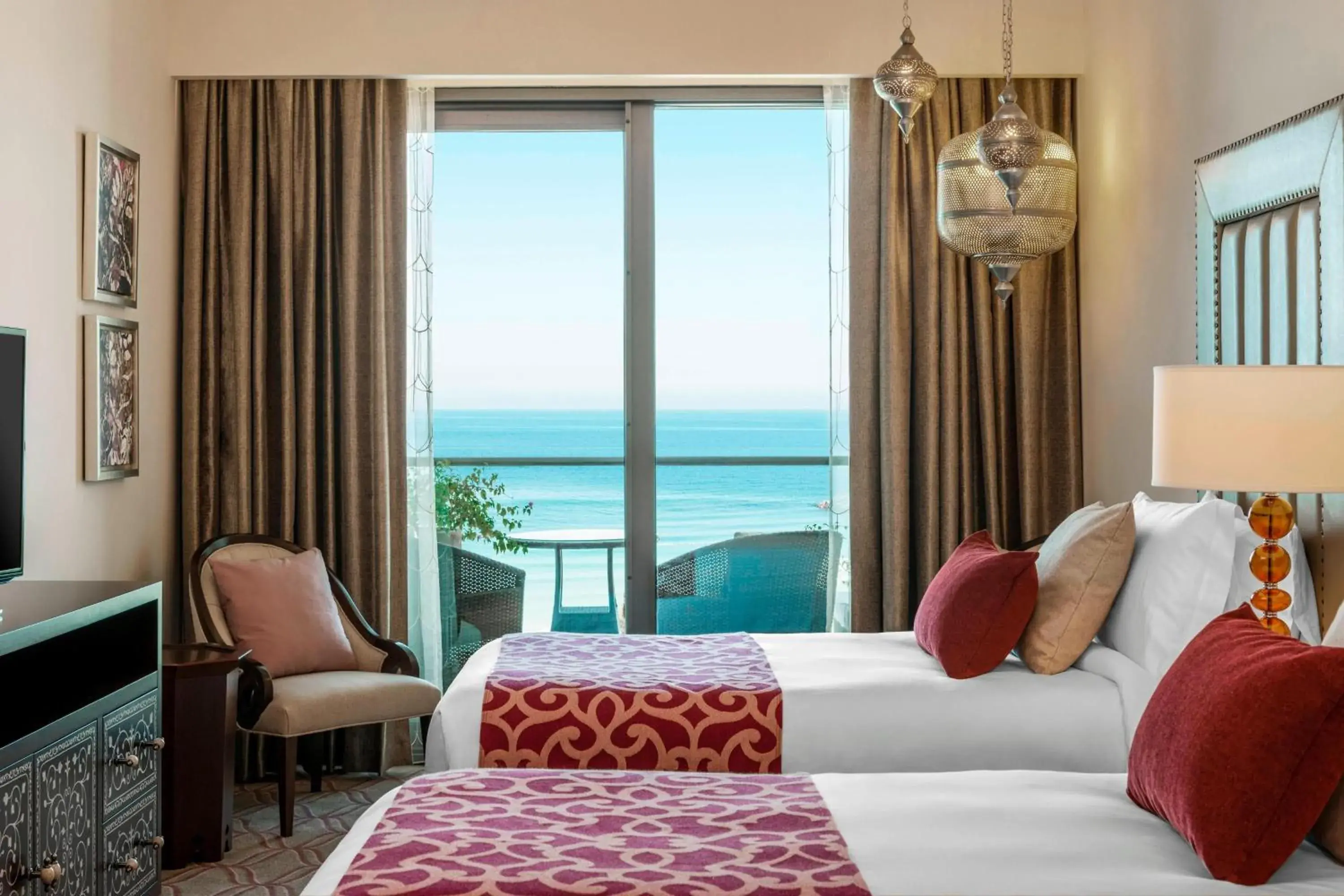 Deluxe Room Sea View, Guest room, 2 Twin/Single Bed(s) in Ajman Saray, a Luxury Collection Resort, Ajman Deluxe Room Sea View, Guest room, 2 Twin/Single Bed(s) in Ajman Saray, a Luxury Collection Resort, Ajman