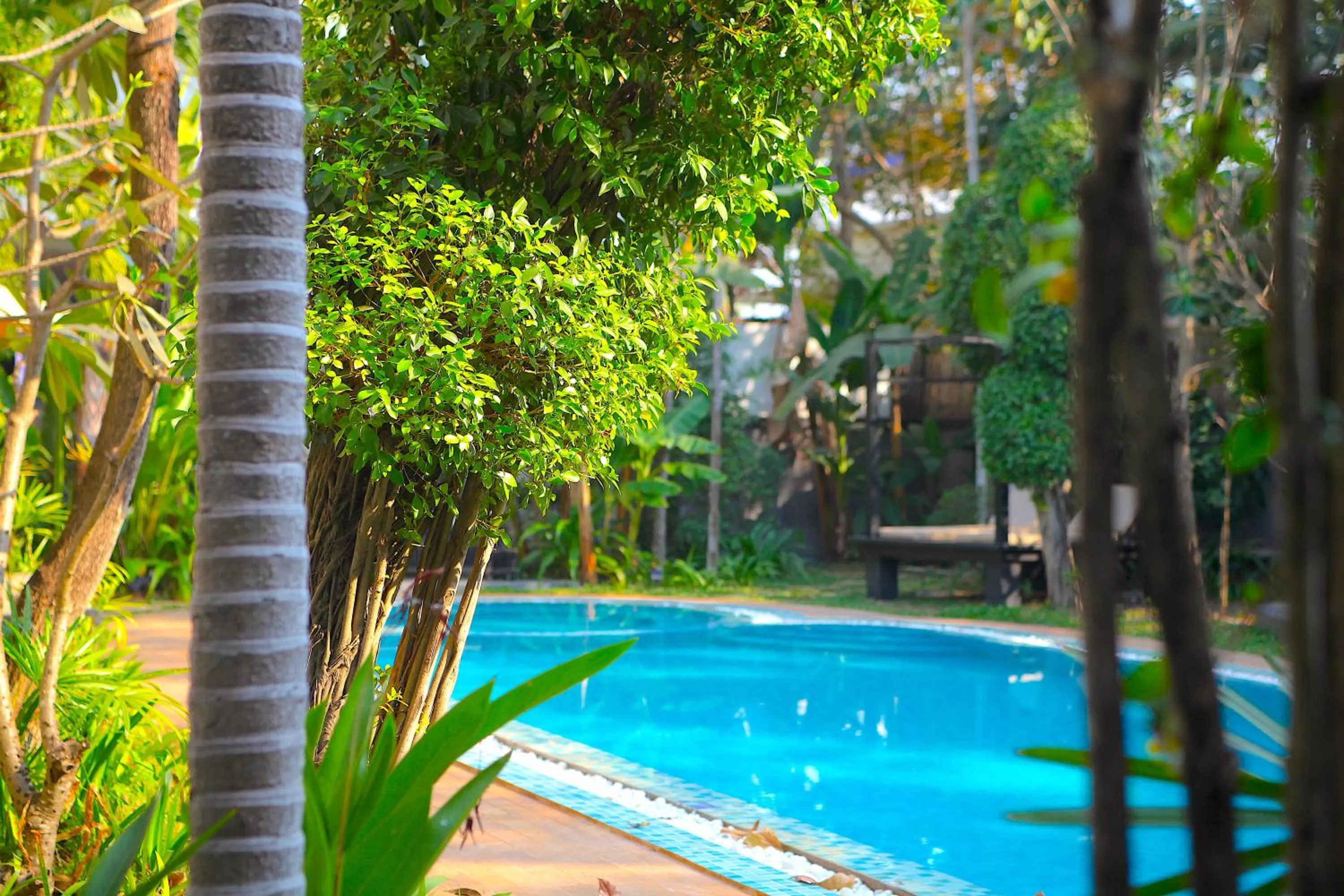 Swimming pool in Prana Hotel