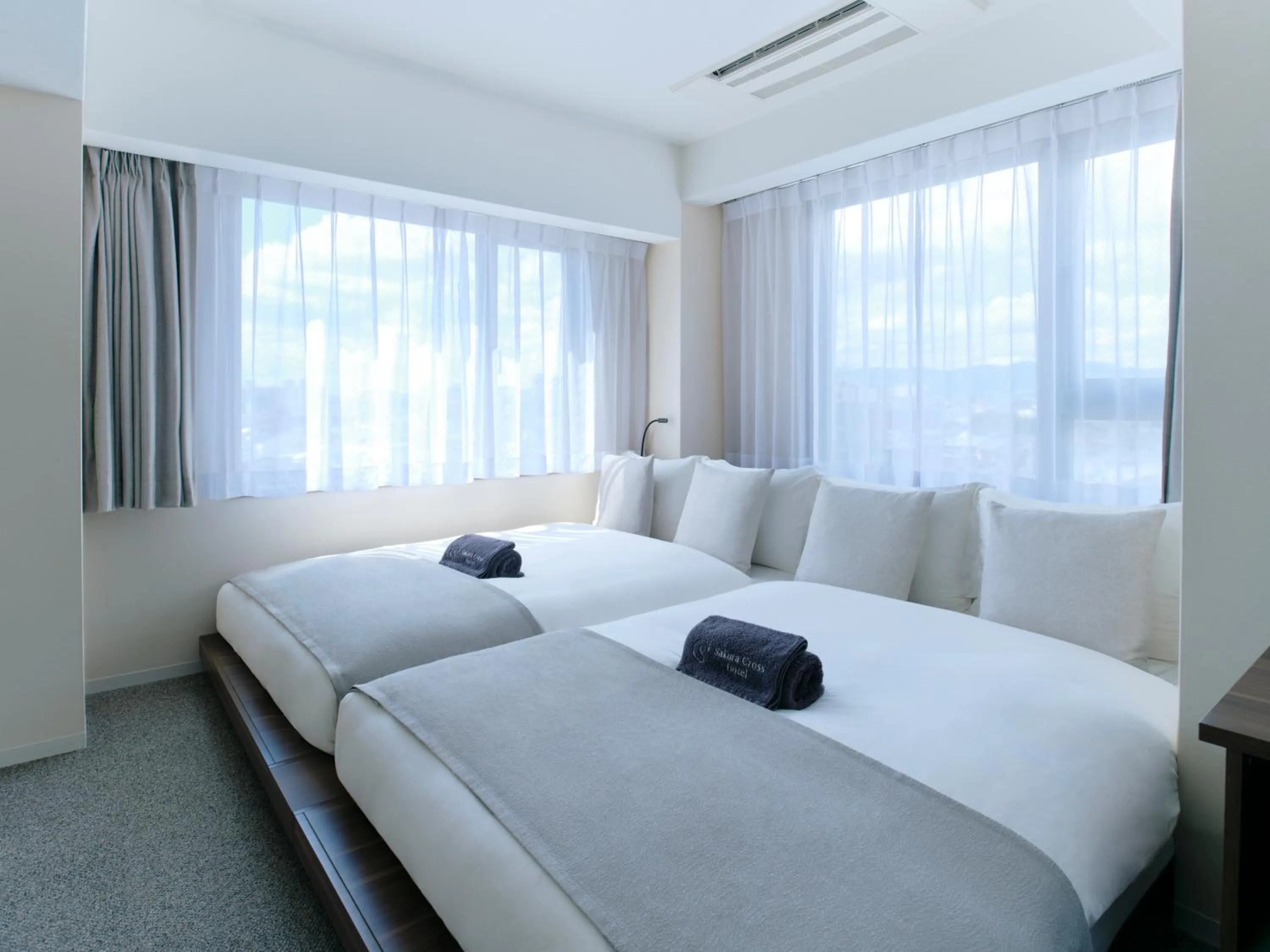 Photo of the whole room, Bed in Sakura Cross Hotel Kyoto Kiyomizu