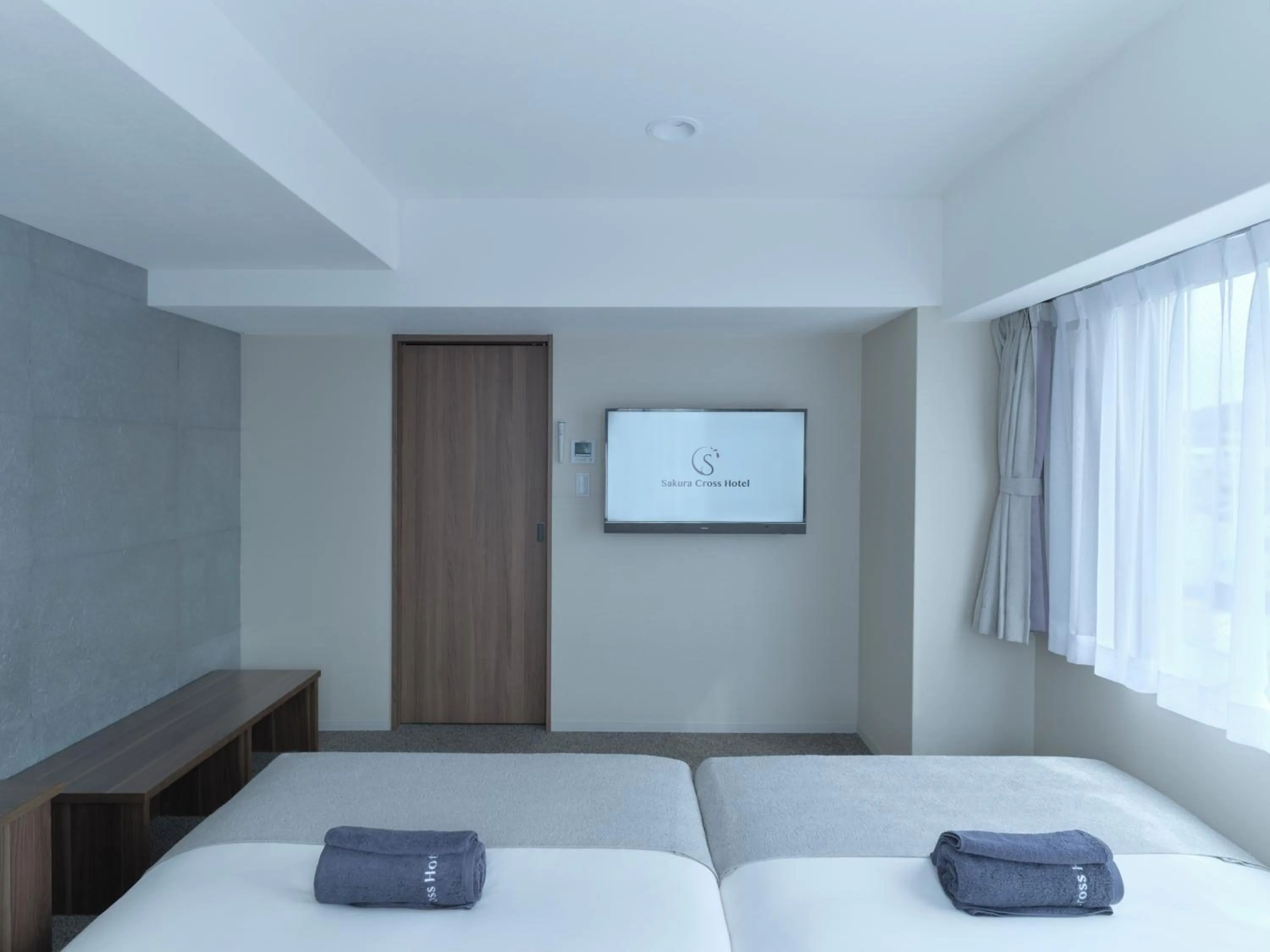 Photo of the whole room, Bed in Sakura Cross Hotel Kyoto Kiyomizu