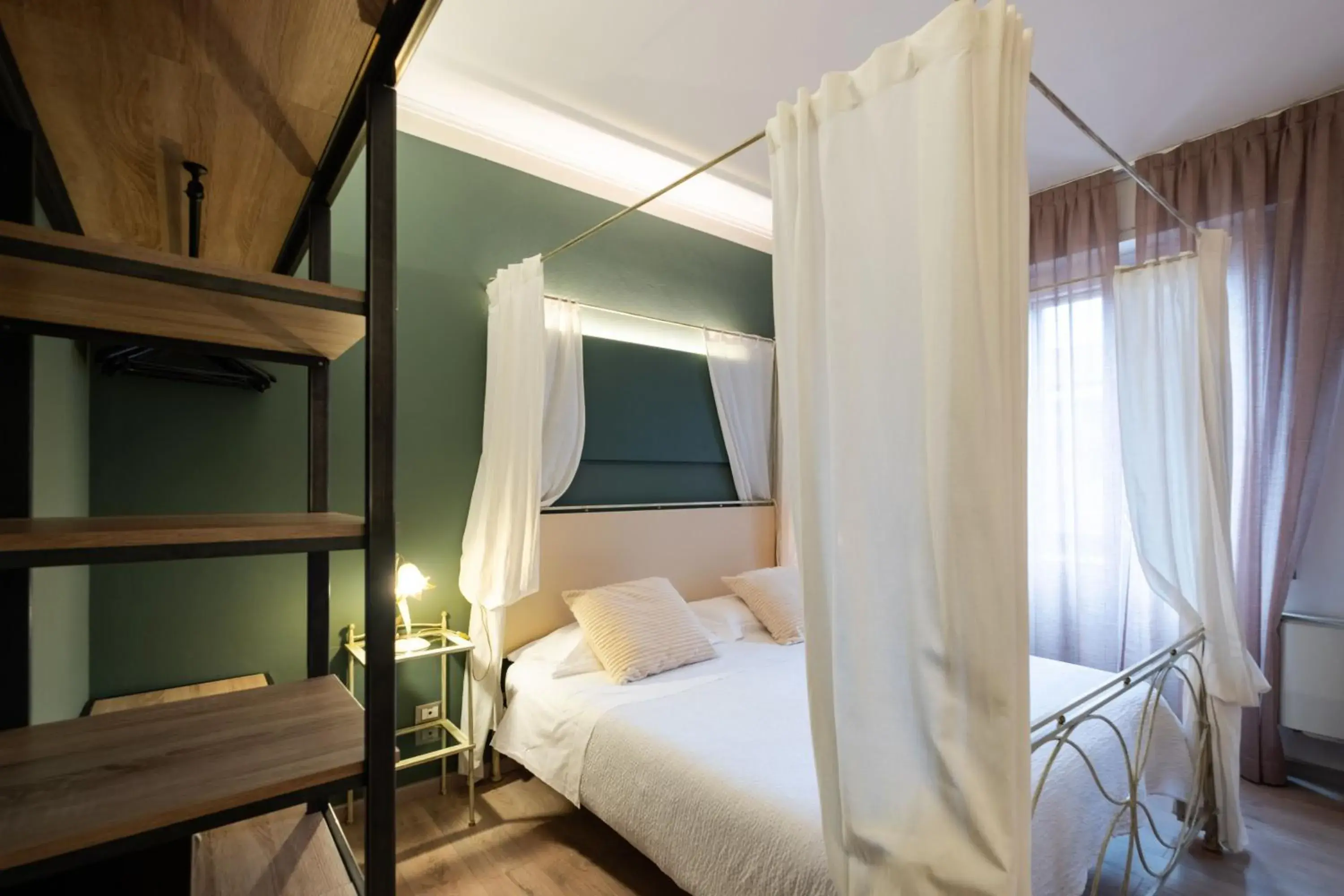 Junior Suite in Hotel Italia Junior Suite in Hotel Italia