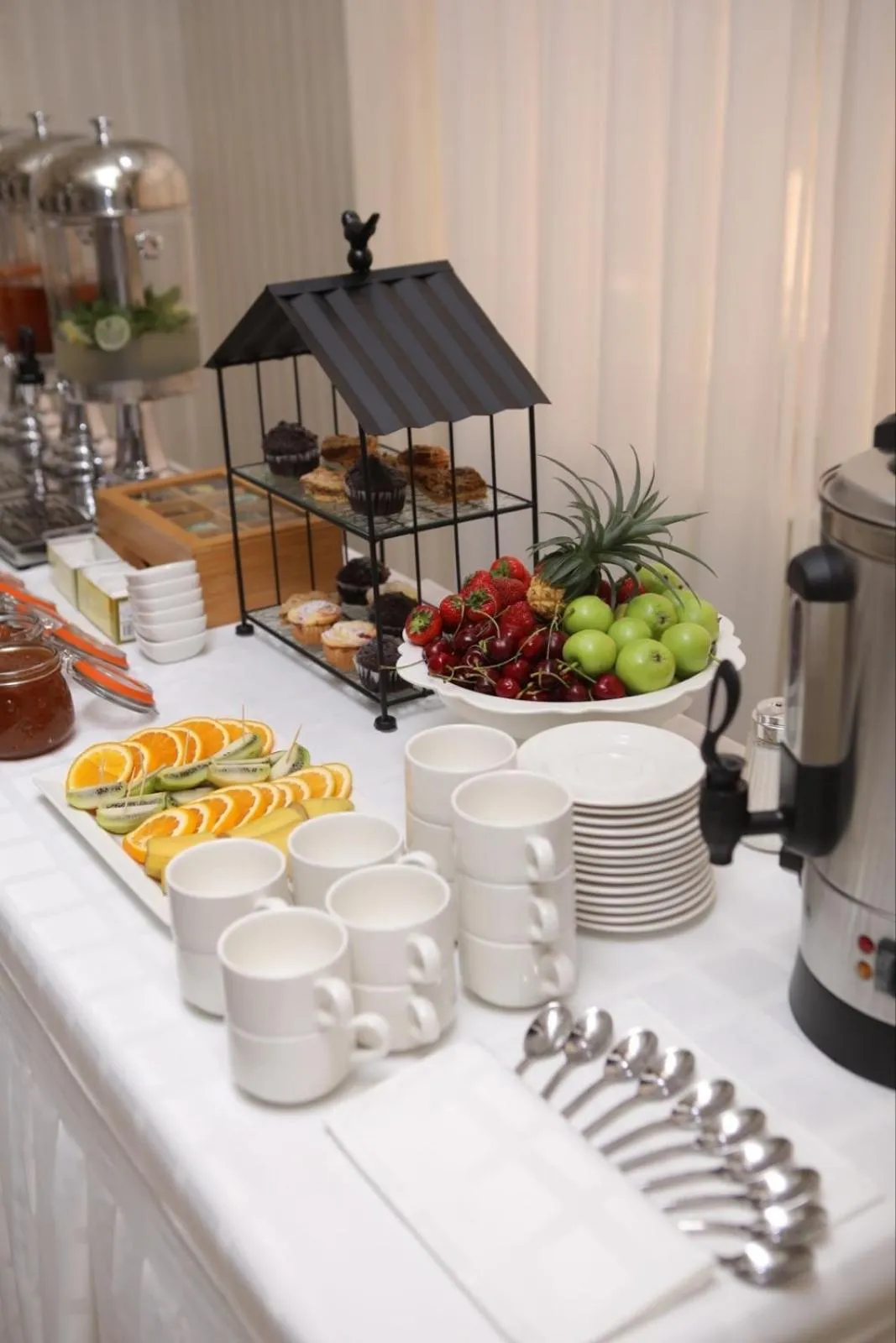 Buffet breakfast in Anga Yerevan Hotel