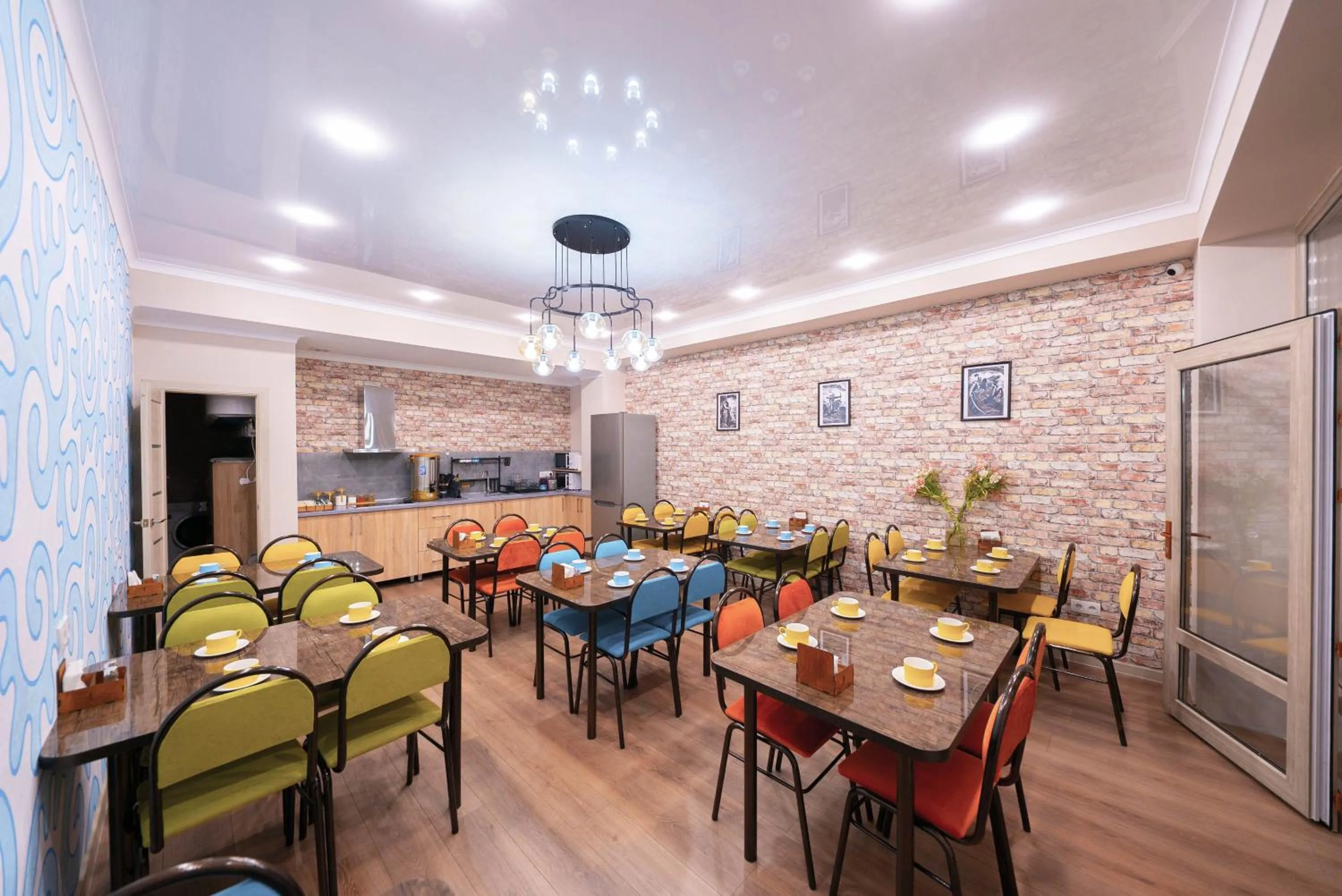 Restaurant/places to eat in Kaganat Hostel