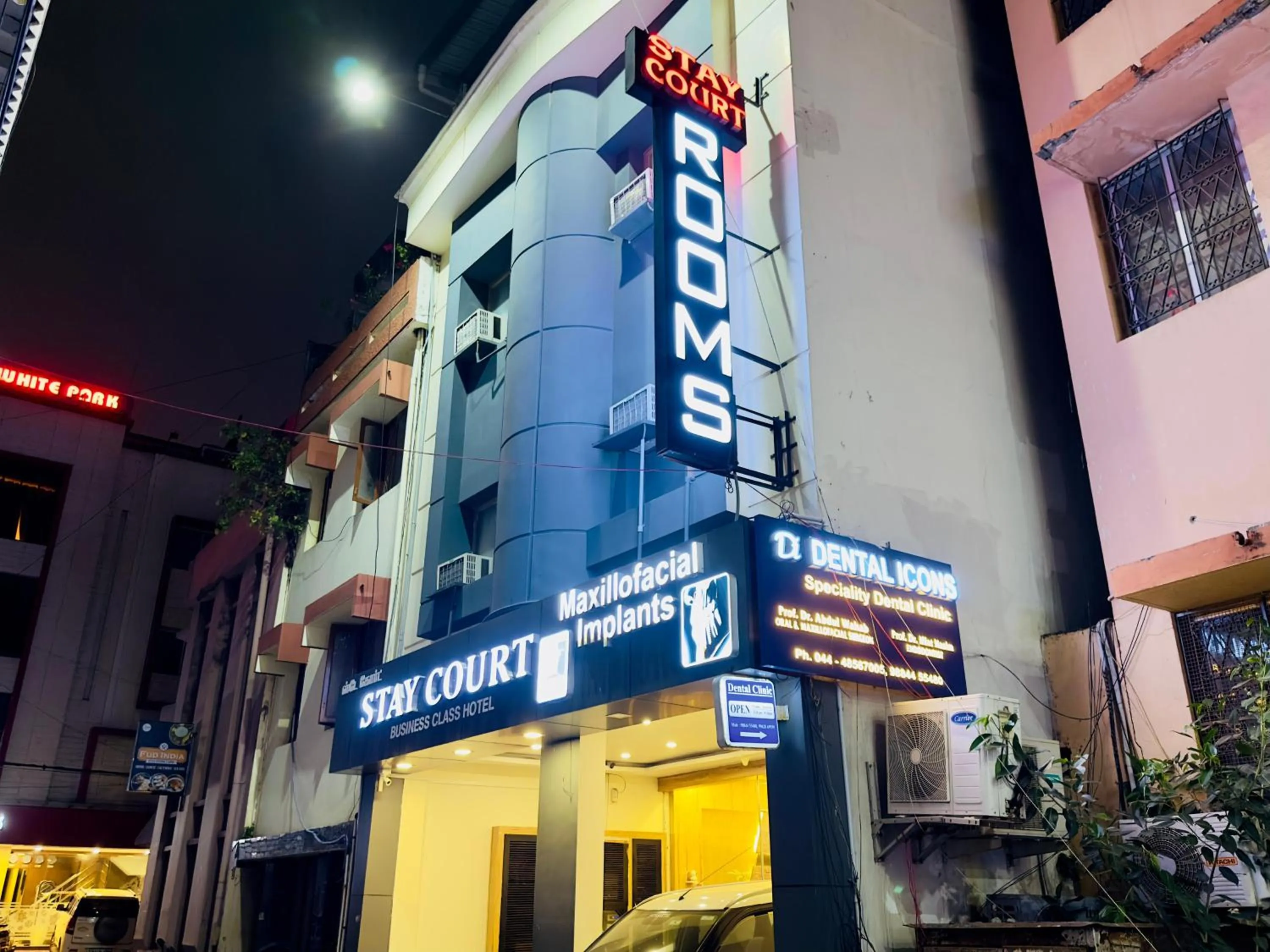 Property building in Stay Court - Business Class Hotel - Near Central Railway Station