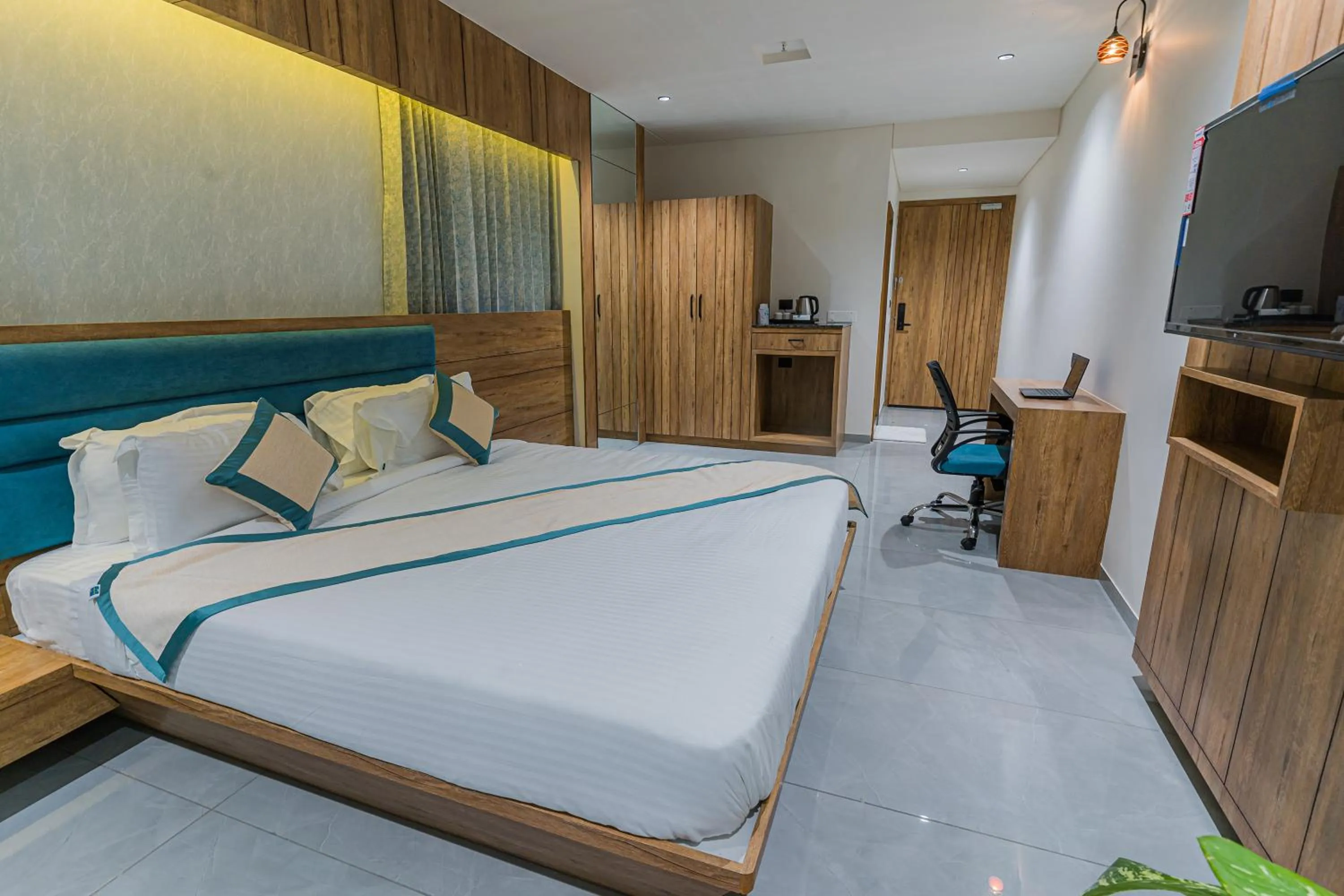 Bed in Hotel The Grand Heaven