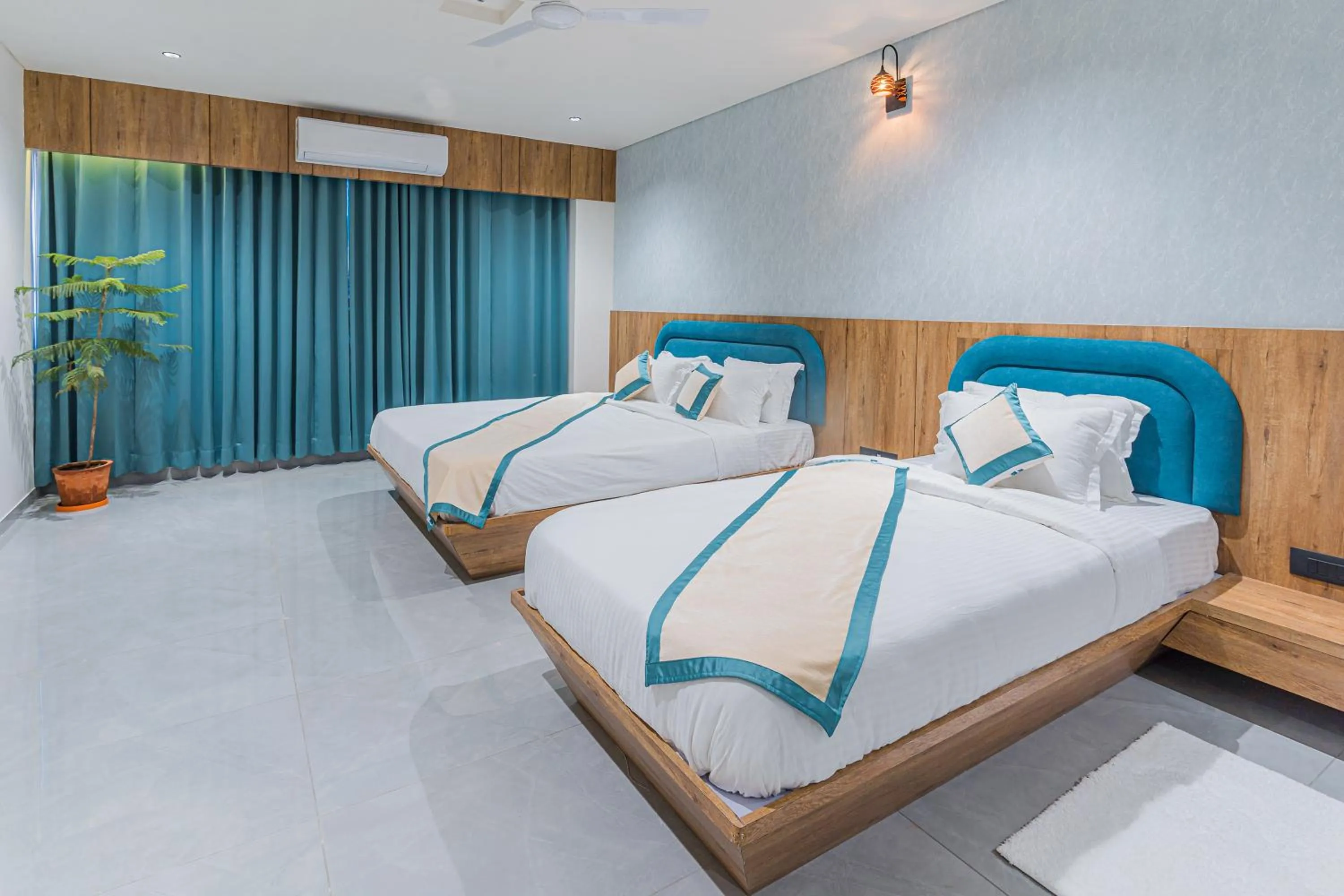 Bed in Hotel The Grand Heaven