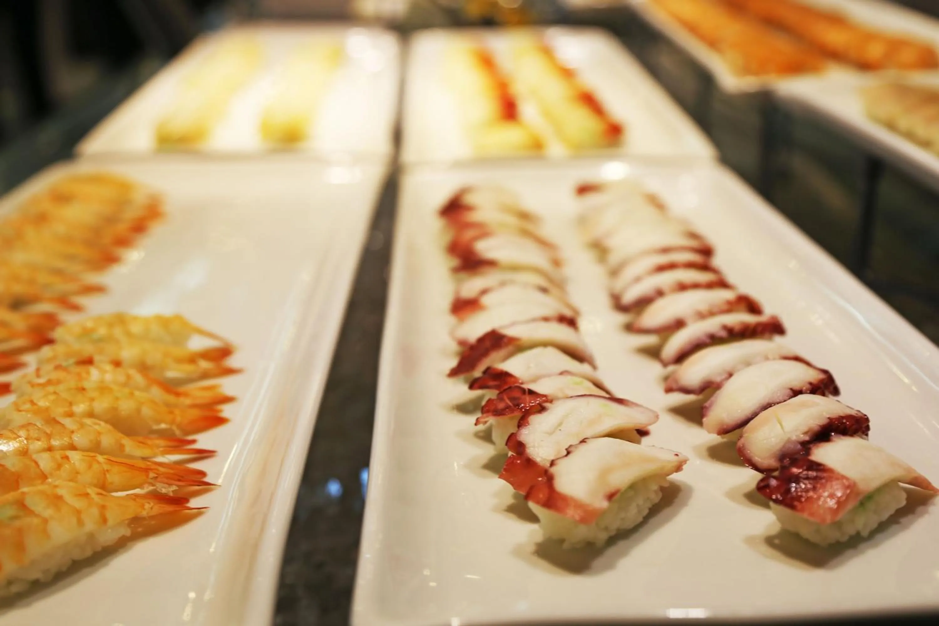 Food and drinks in The-K Hotel Seoul