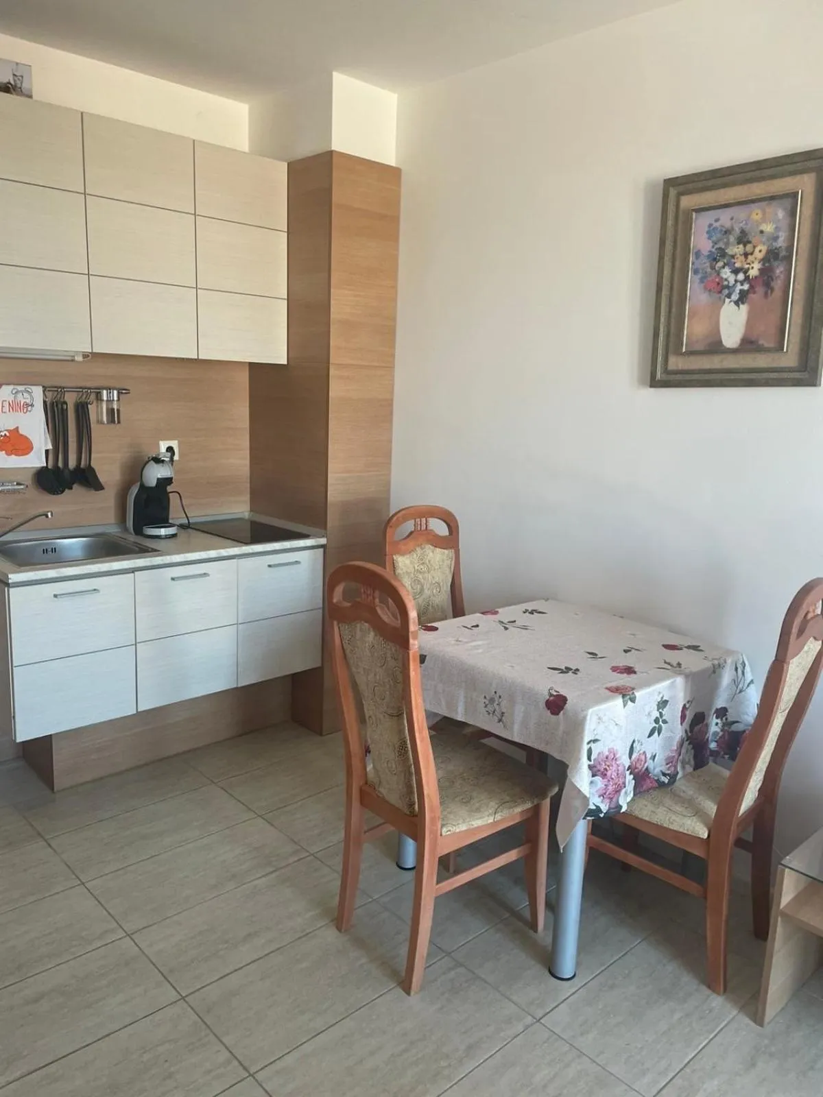 Coffee/tea facilities in Green Life Private apartments