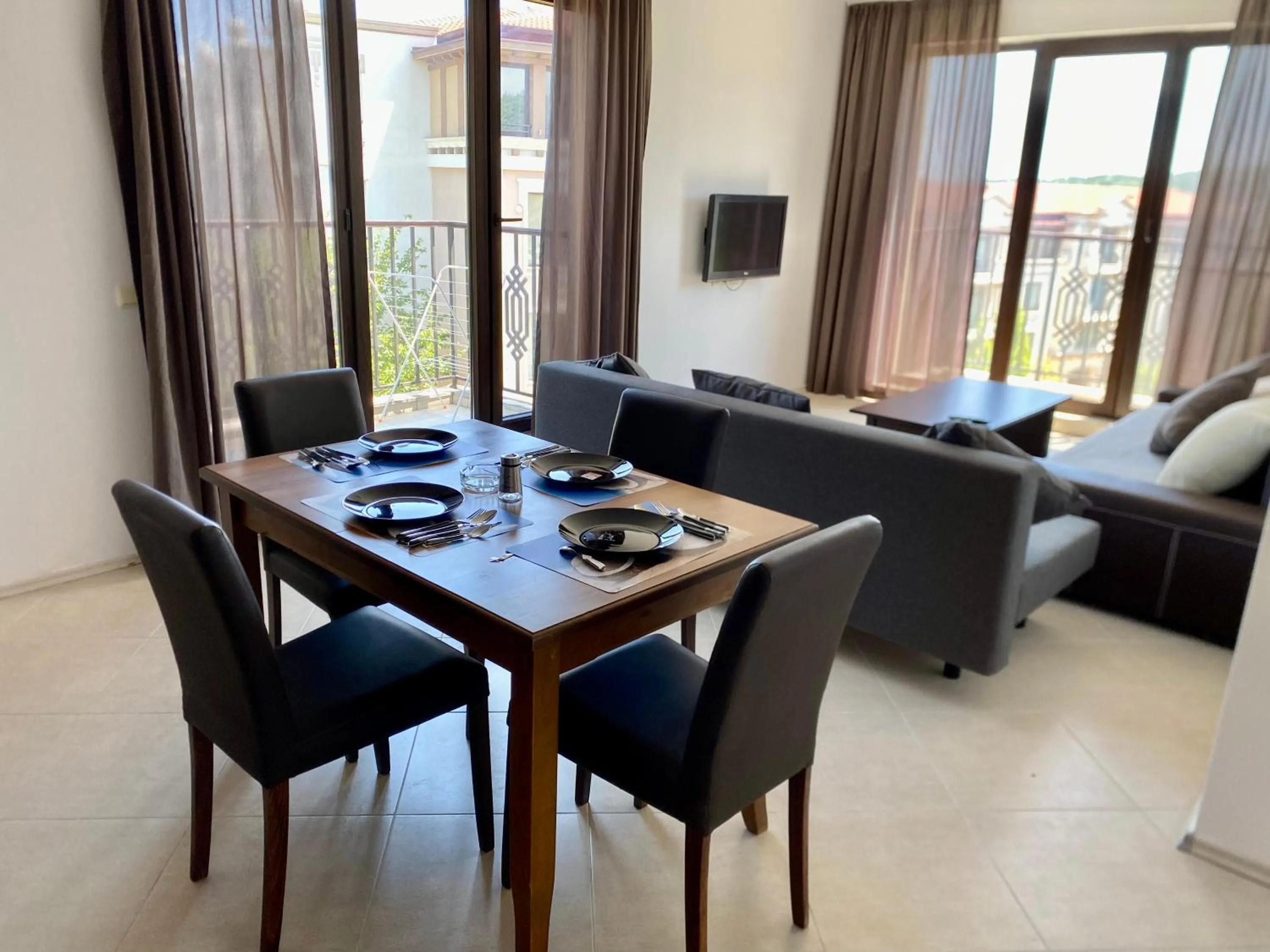 Green Life Private apartments