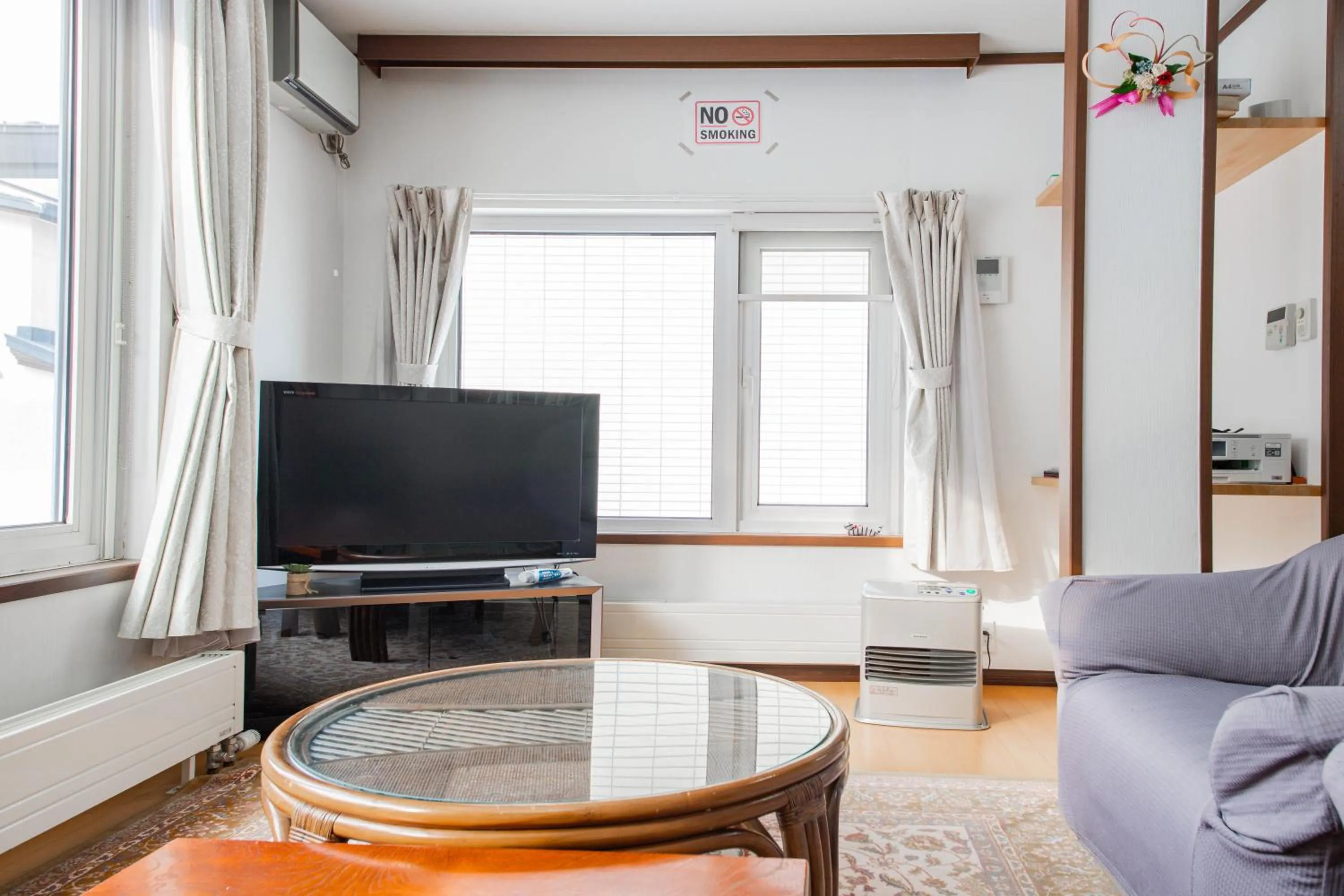 TV and multimedia in DOWNTOWN　TOKO11