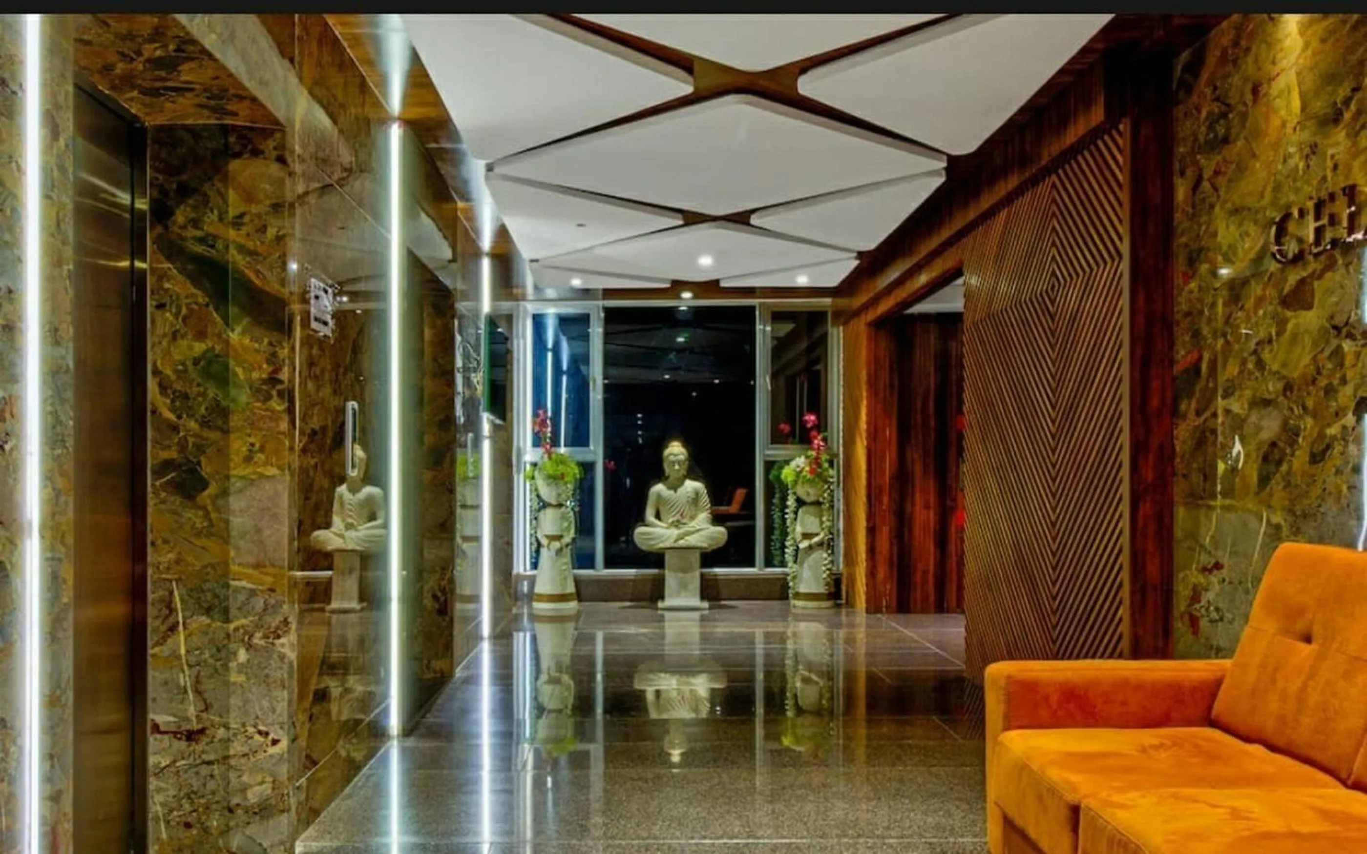 Lobby or reception in The Park Celebration