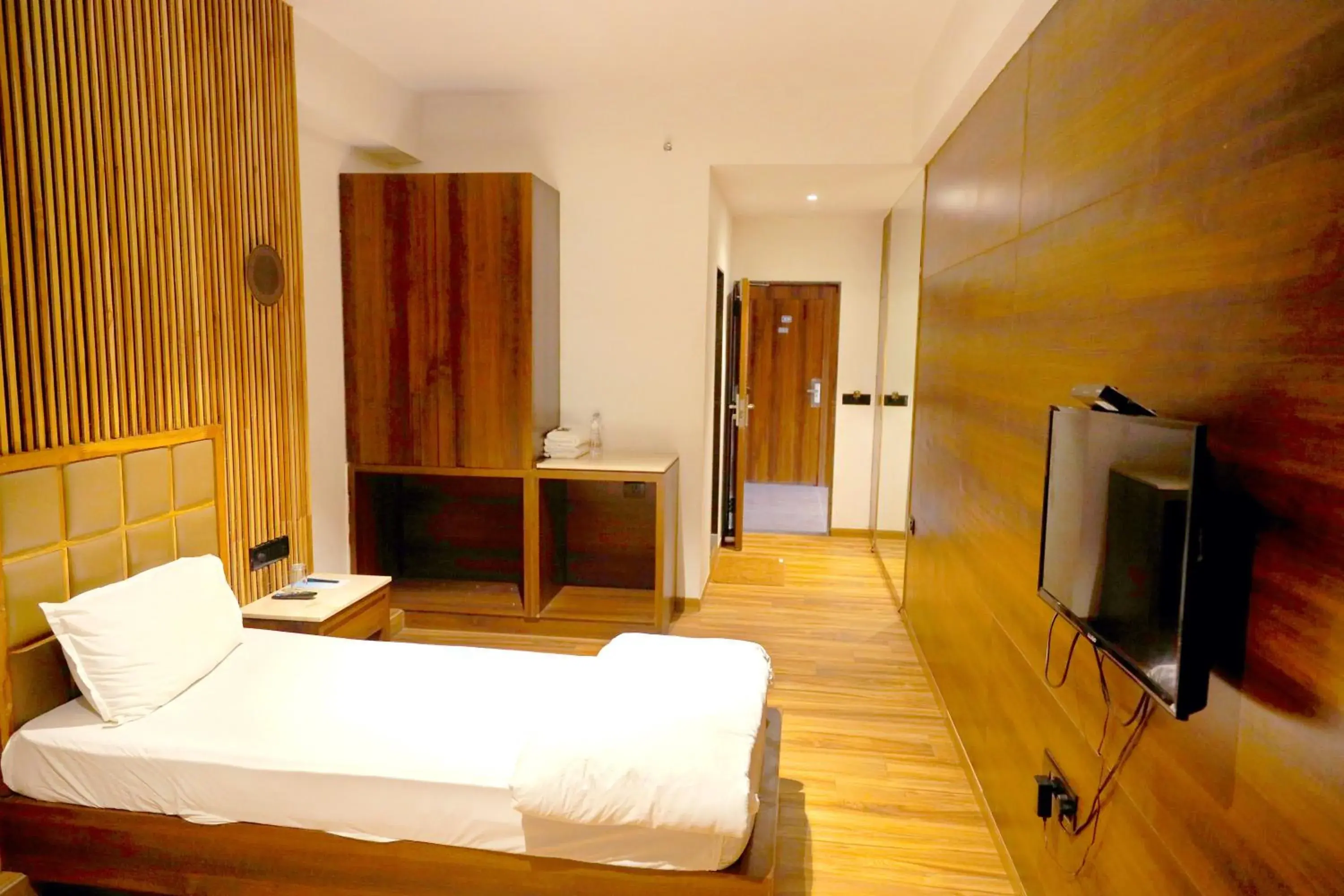 Twin Room - single occupancy in The Park Celebration Twin Room - single occupancy in The Park Celebration