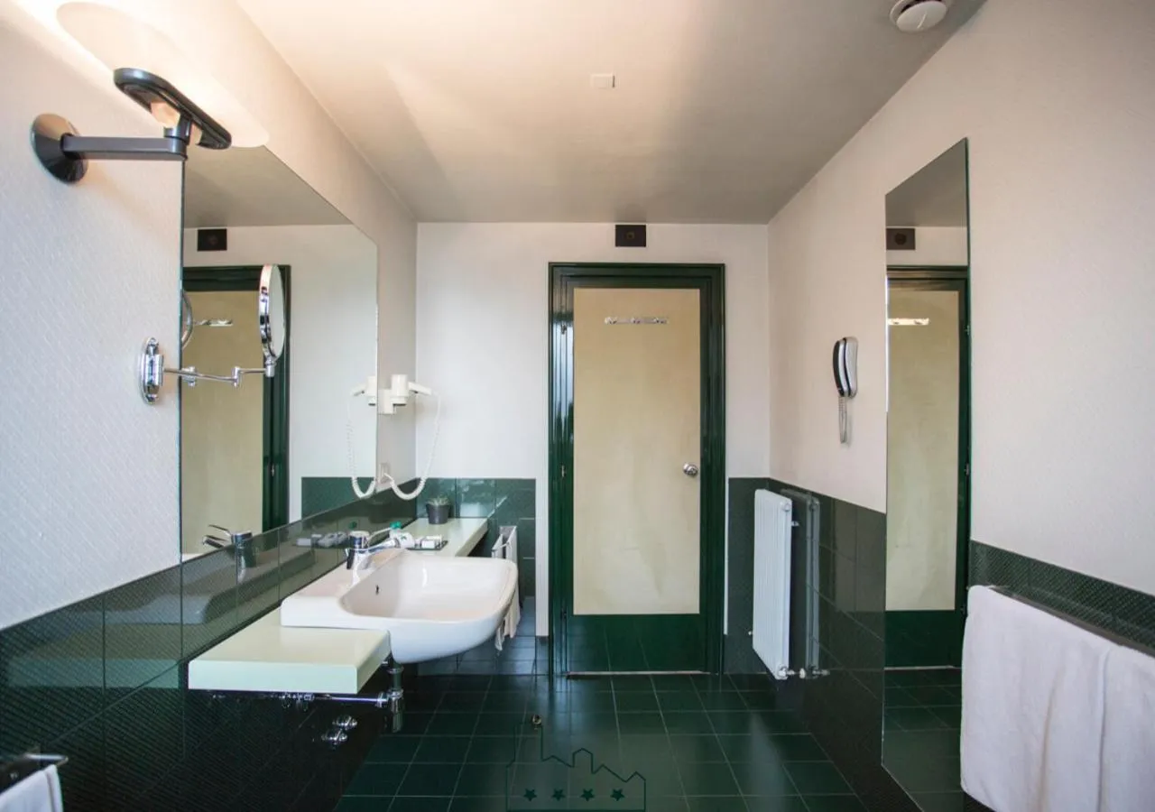 Bathroom in Hotel Buonconsiglio