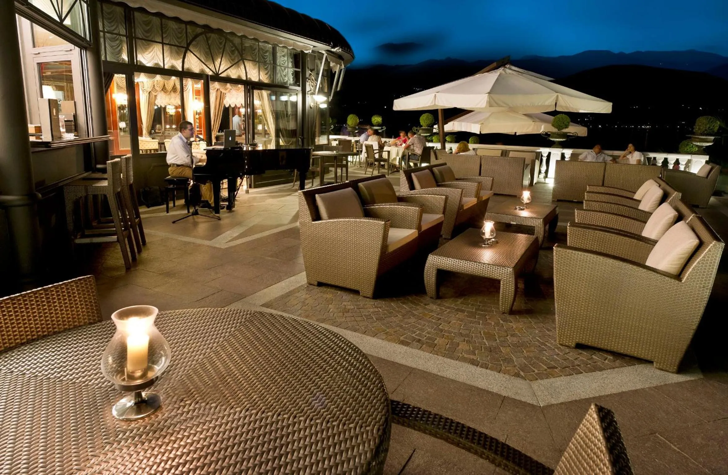 Restaurant/places to eat in Hotel Splendid