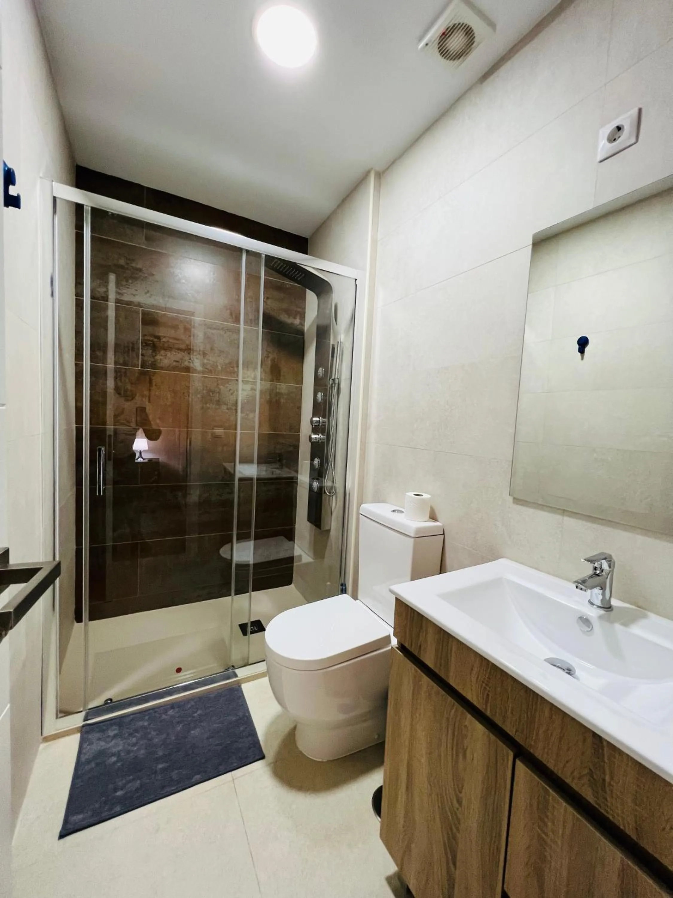 HOSPEDAJE CORREDOR DE HENARES