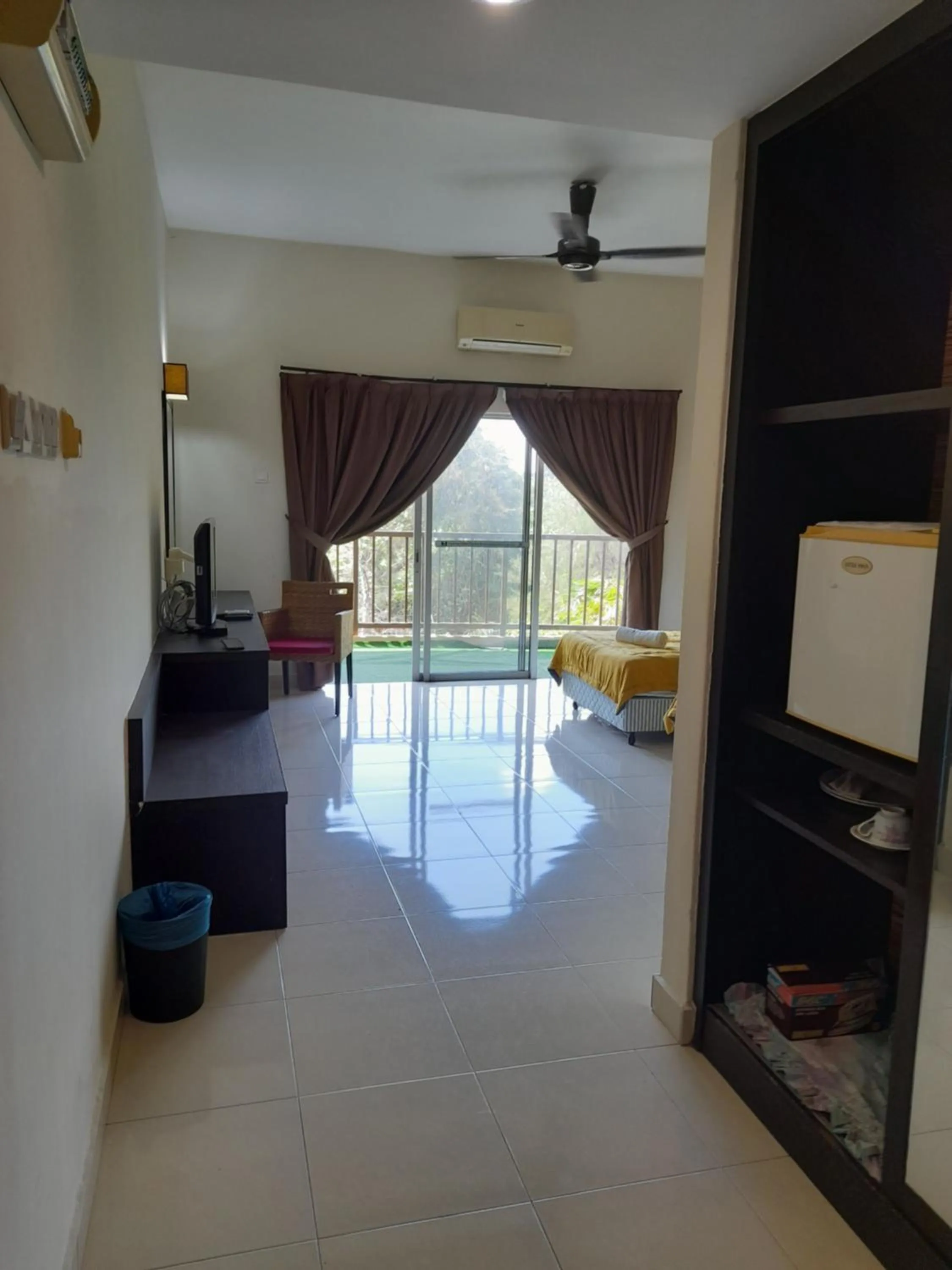 ccfd 5pax Gold Coast Morib Resort - Banting Sepang KLIA Tanjung Sepat