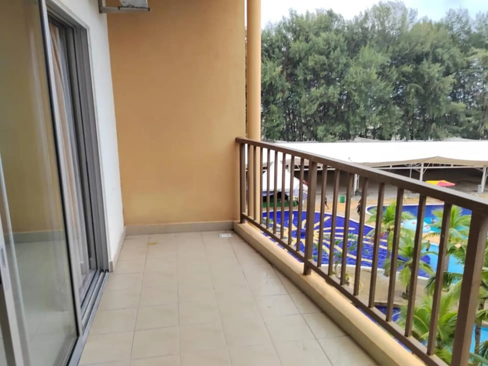 ccfd 5pax Gold Coast Morib Resort - Banting Sepang KLIA Tanjung Sepat