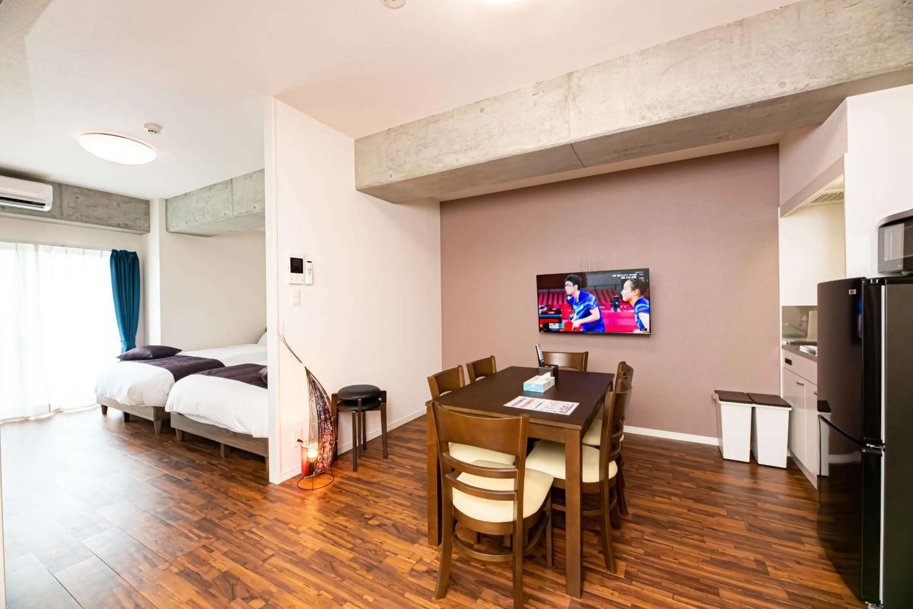 Photo of the whole room, Bed in STAYTUS