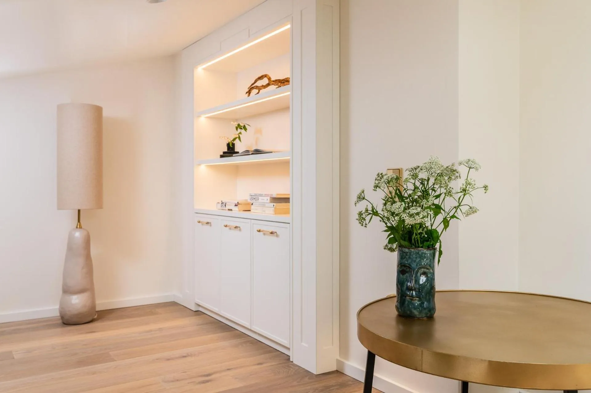 wardrobe in Art Boutique