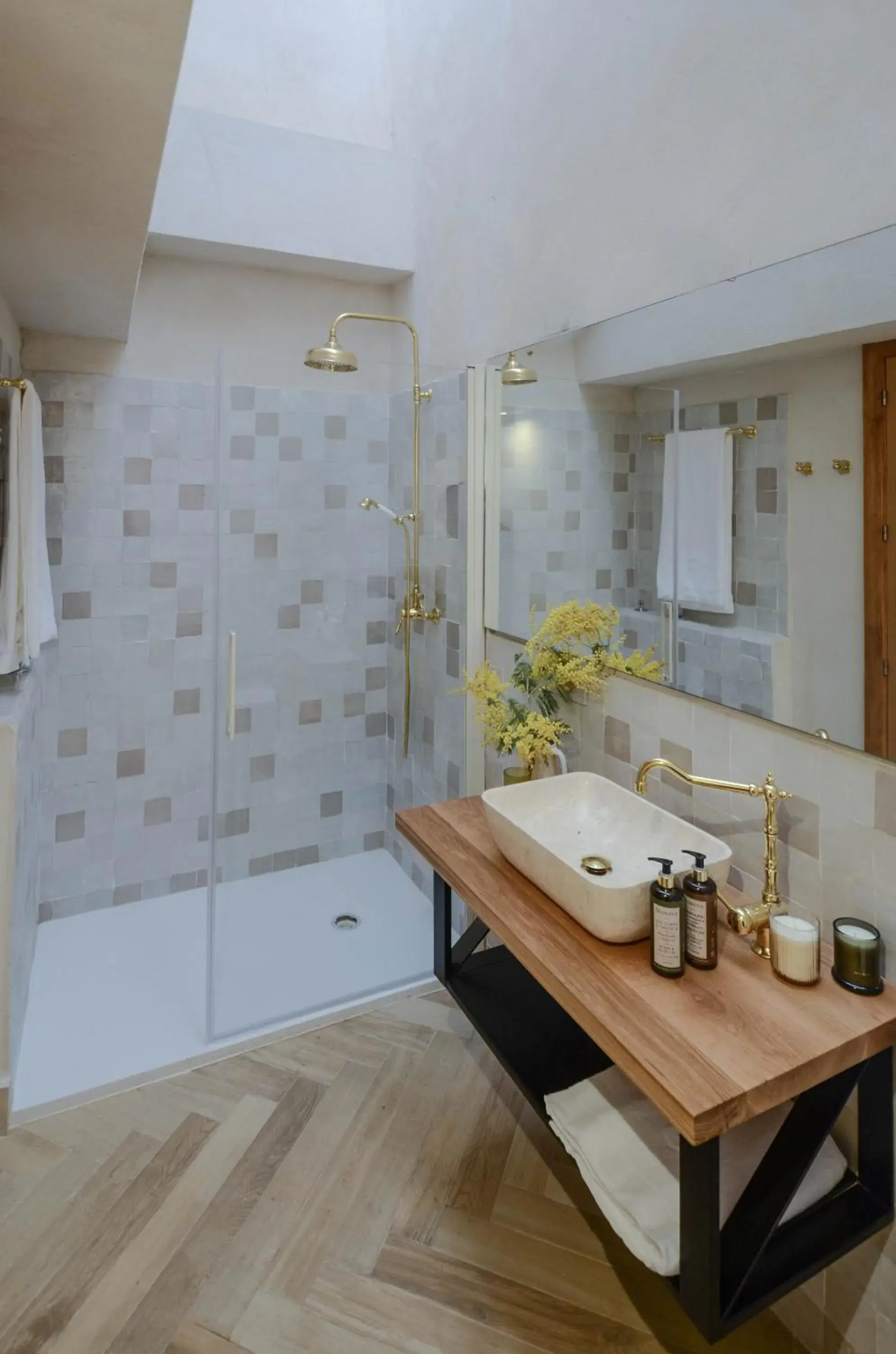 Superior Triple Room in La Dehesa de Don Pedro Superior Triple Room in La Dehesa de Don Pedro