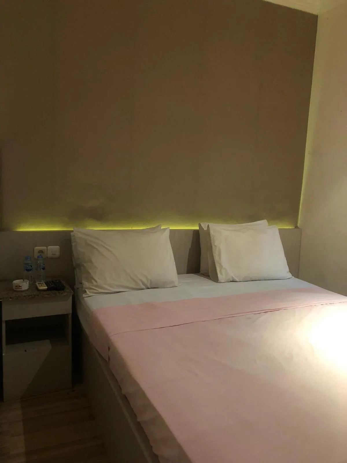 Bedroom, Bed in Hotel Aruni Ancol