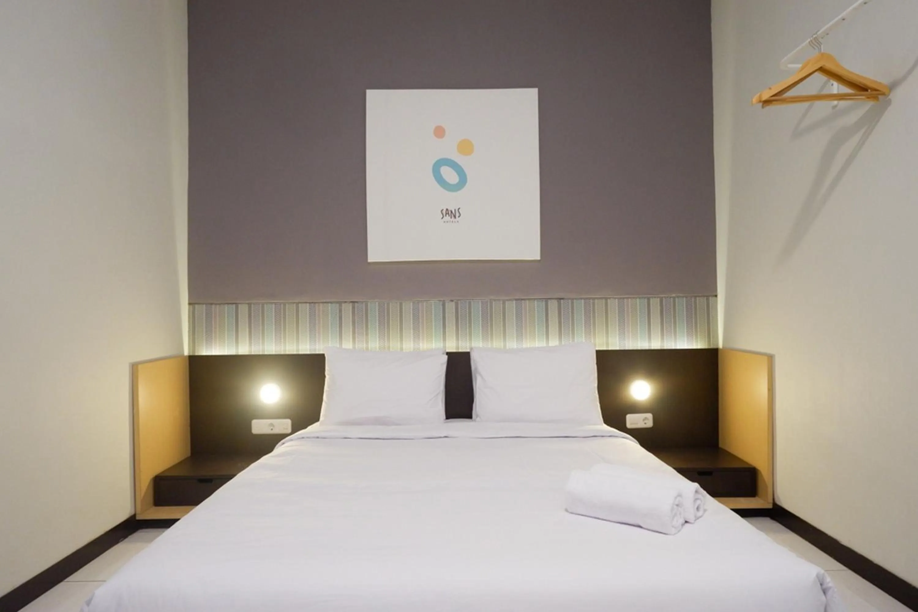 Bedroom, Bed in Sans Hotel Good Wish Semarang