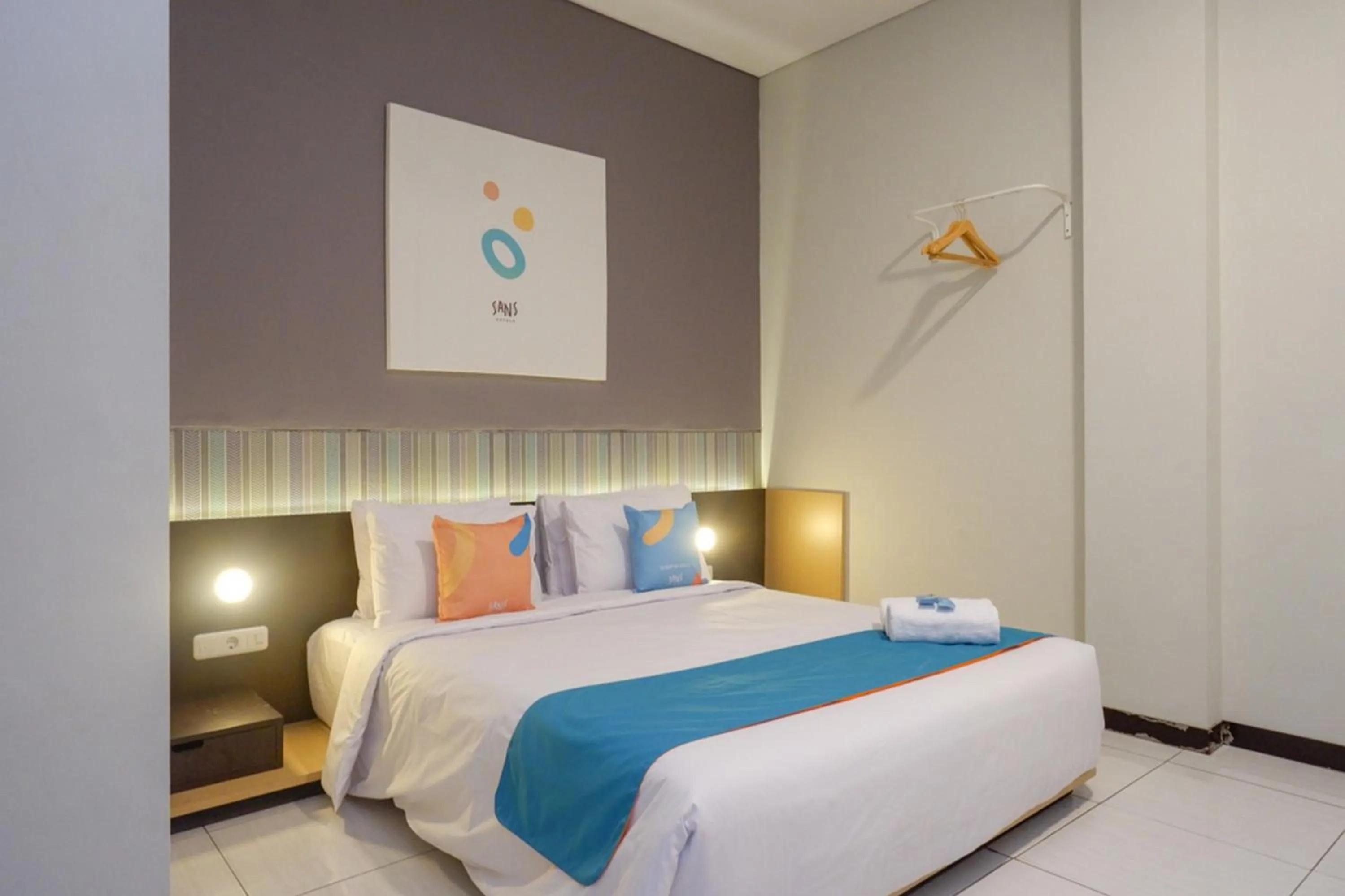 Bedroom, Bed in Sans Hotel Good Wish Semarang