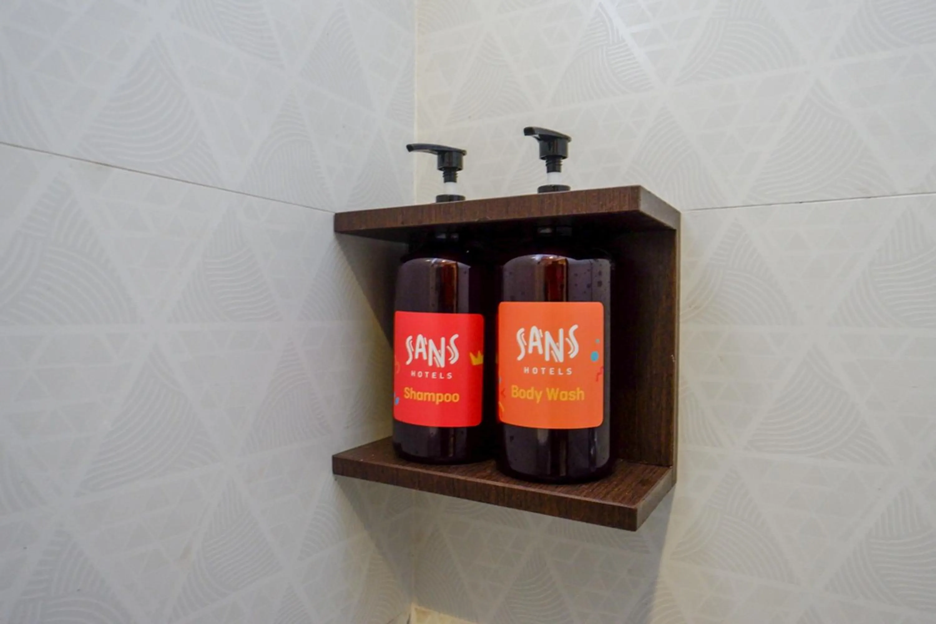 Bathroom in Sans Hotel Good Wish Semarang