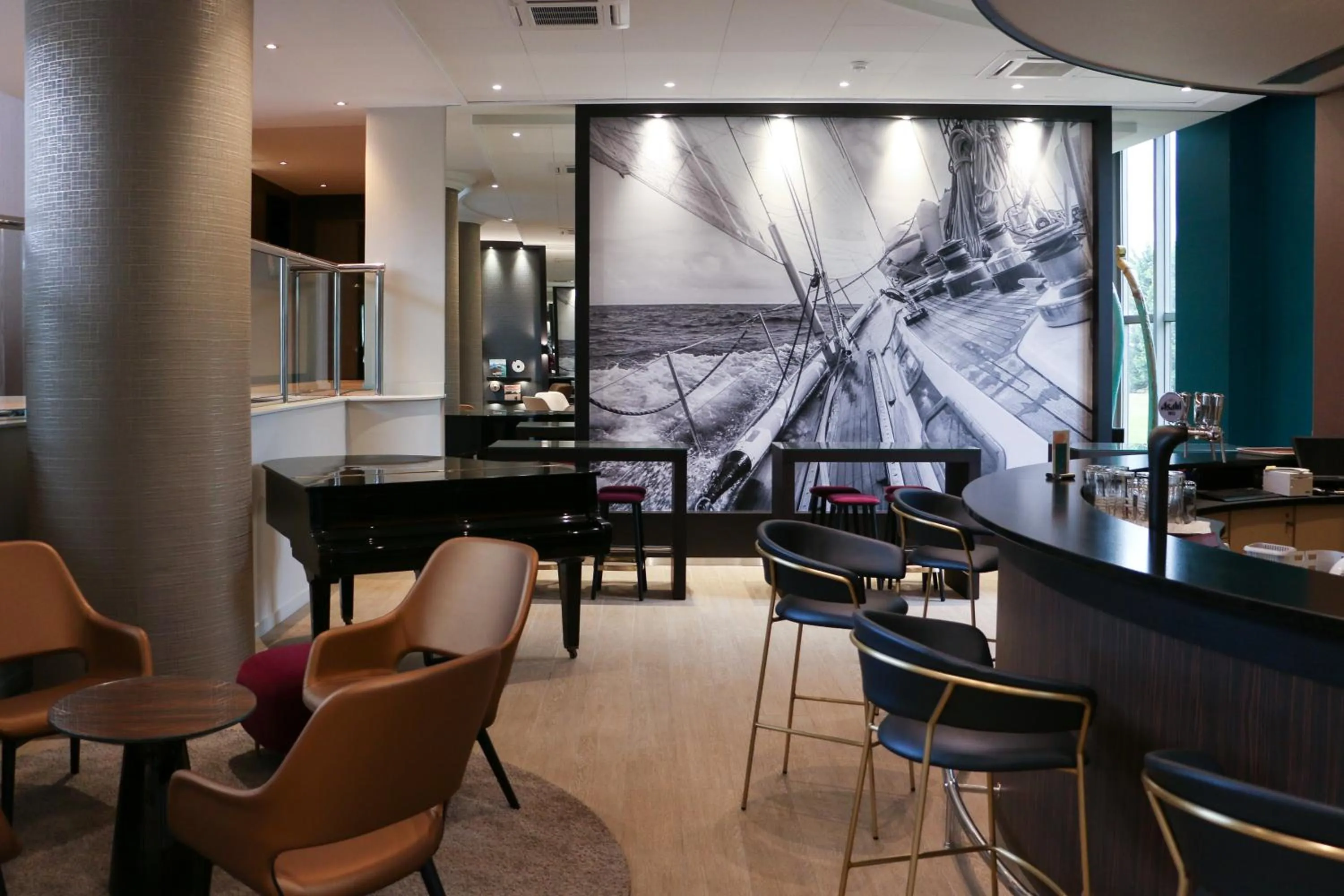Lounge or bar in Best Western Plus Hotel Admiral
