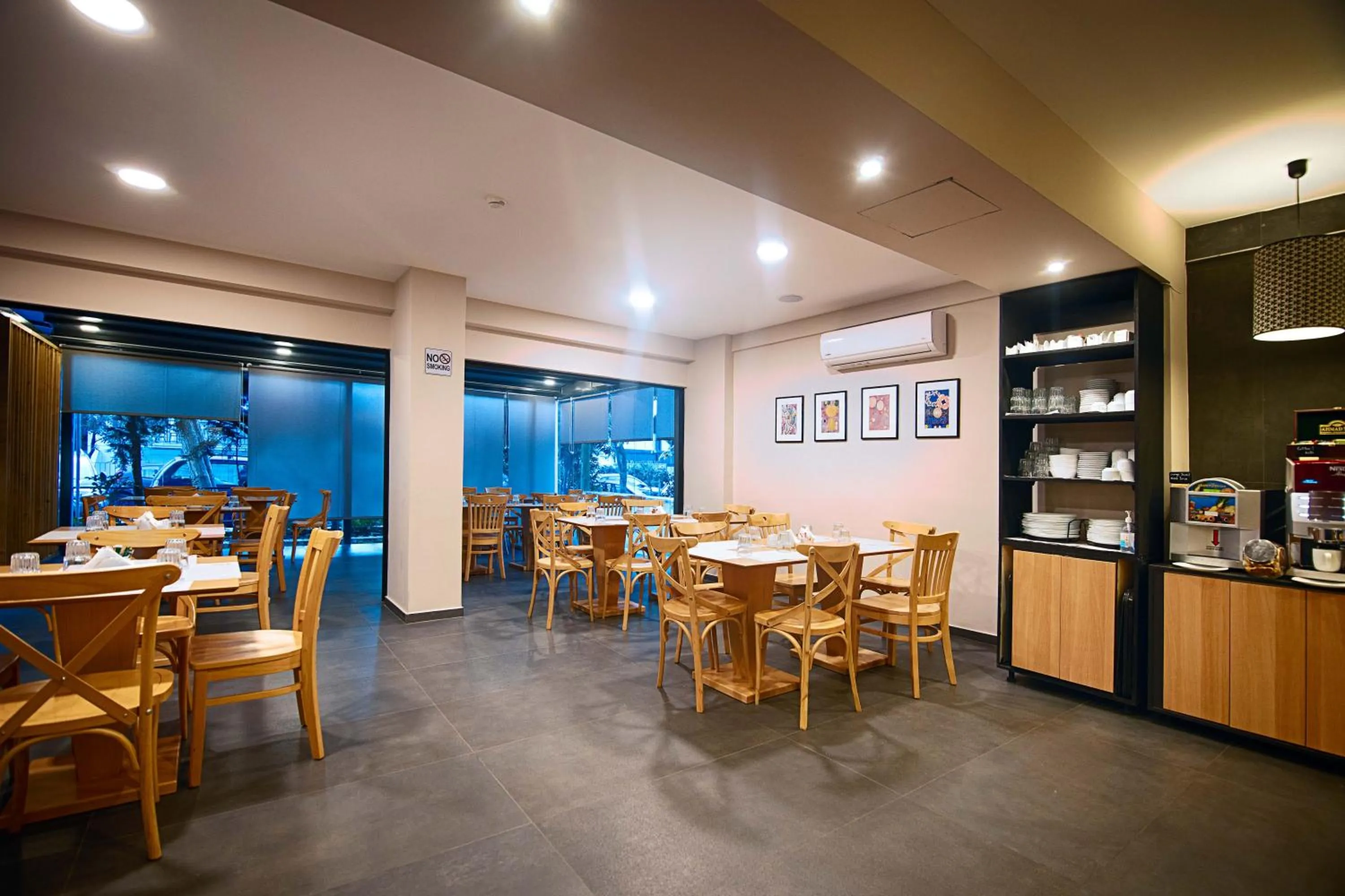 Dining area in FALIREON HOTEL