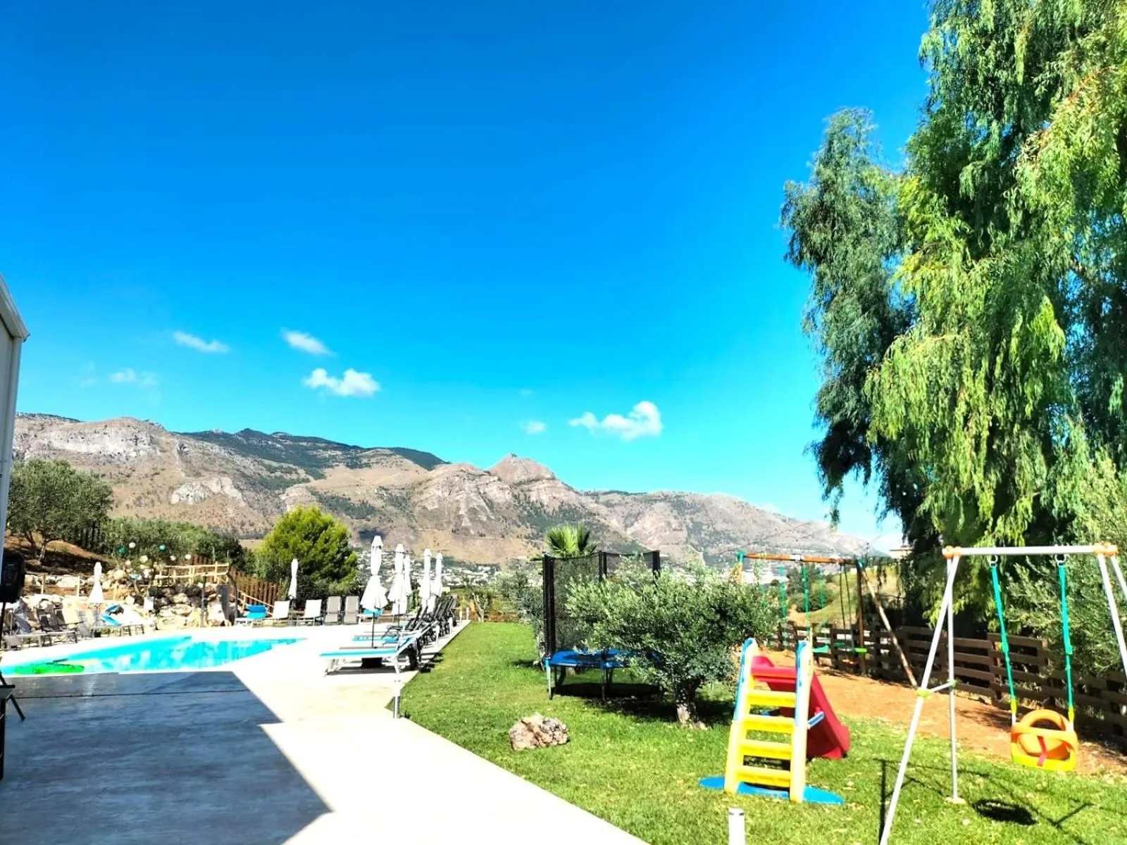 Children play ground in CI VULIA b&b - Sicilia sea, pool, bbq, tv, wi-fi