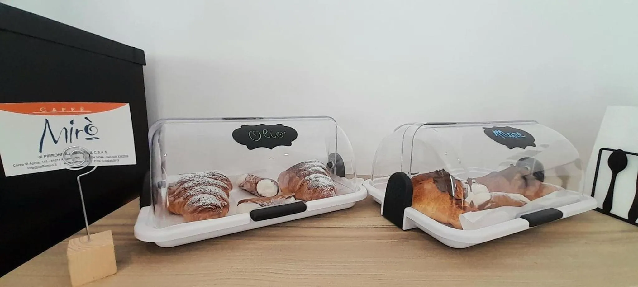 Breakfast in CI VULIA b&b - Sicilia sea, pool, bbq, tv, wi-fi