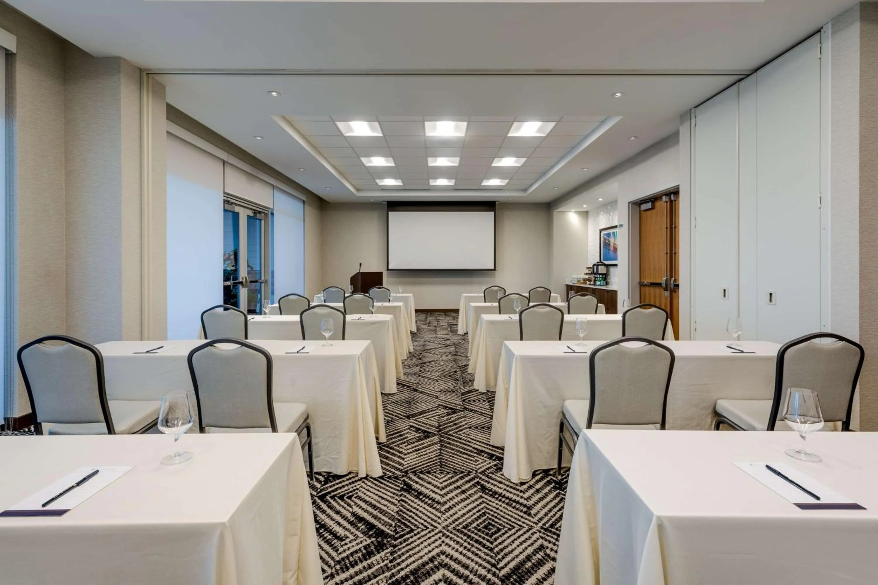 Meeting/conference room in Hyatt Place Kent Narrows And Marina