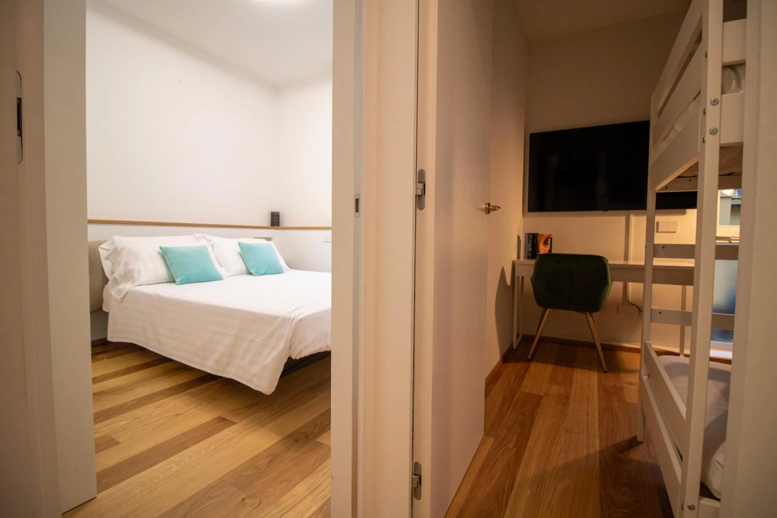 Bedroom, Bed in Hotel Spiaggia d'Oro - Charme & Boutique by Double Hospitality