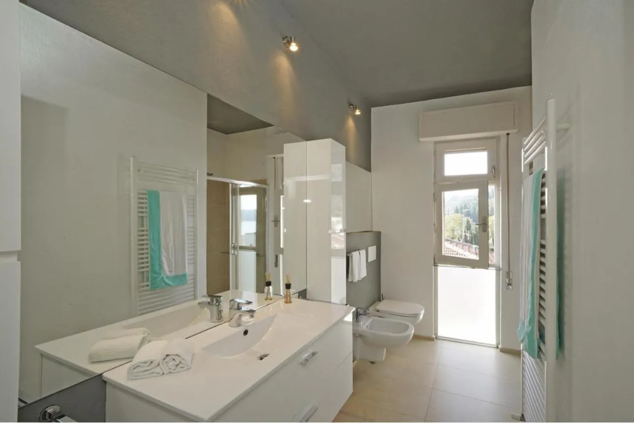 Bathroom in Hotel Spiaggia d'Oro - Charme & Boutique - Garda Lake Collection
