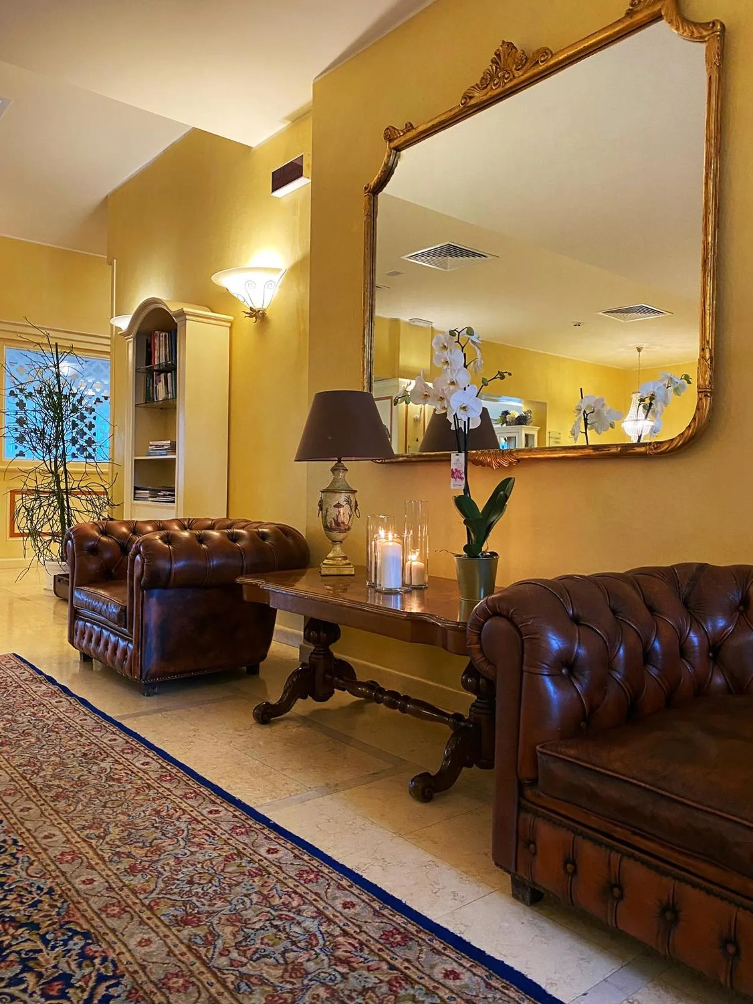 Lobby or reception in Hotel Spiaggia d'Oro - Charme & Boutique - Garda Lake Collection