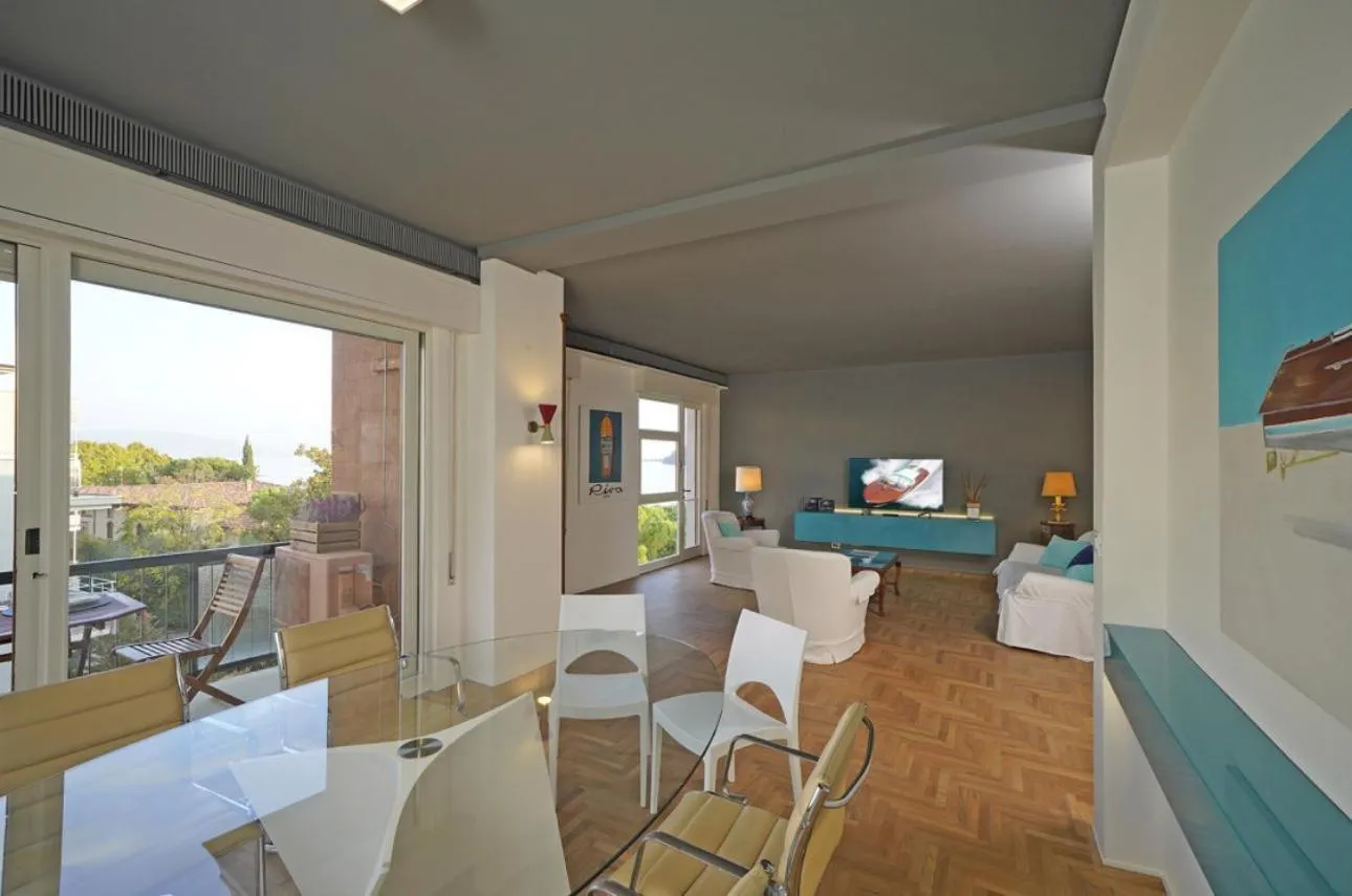 Living room, Bed in Hotel Spiaggia d'Oro - Charme & Boutique - Garda Lake Collection