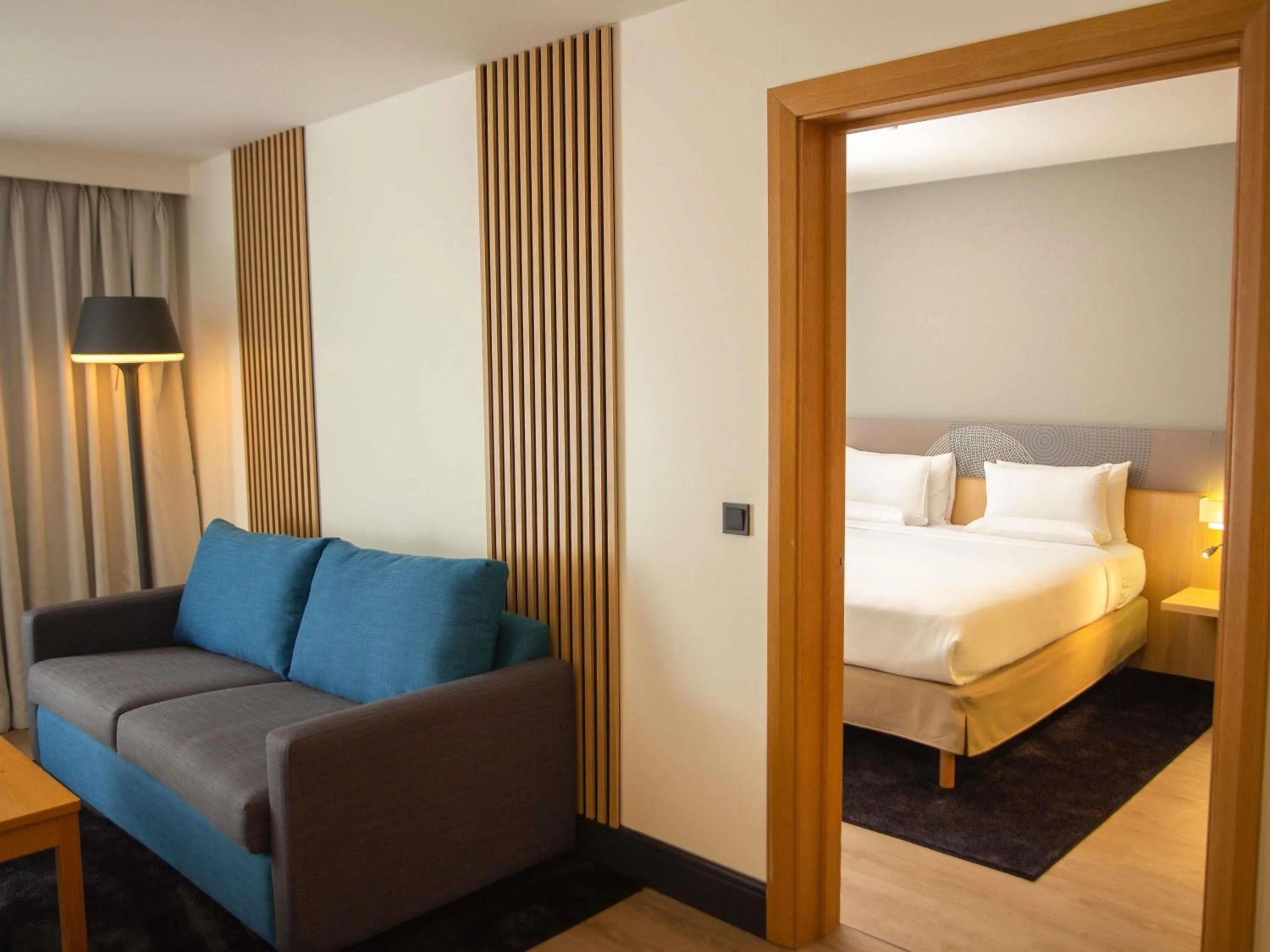 Property building, Bed in Novotel London Wembley