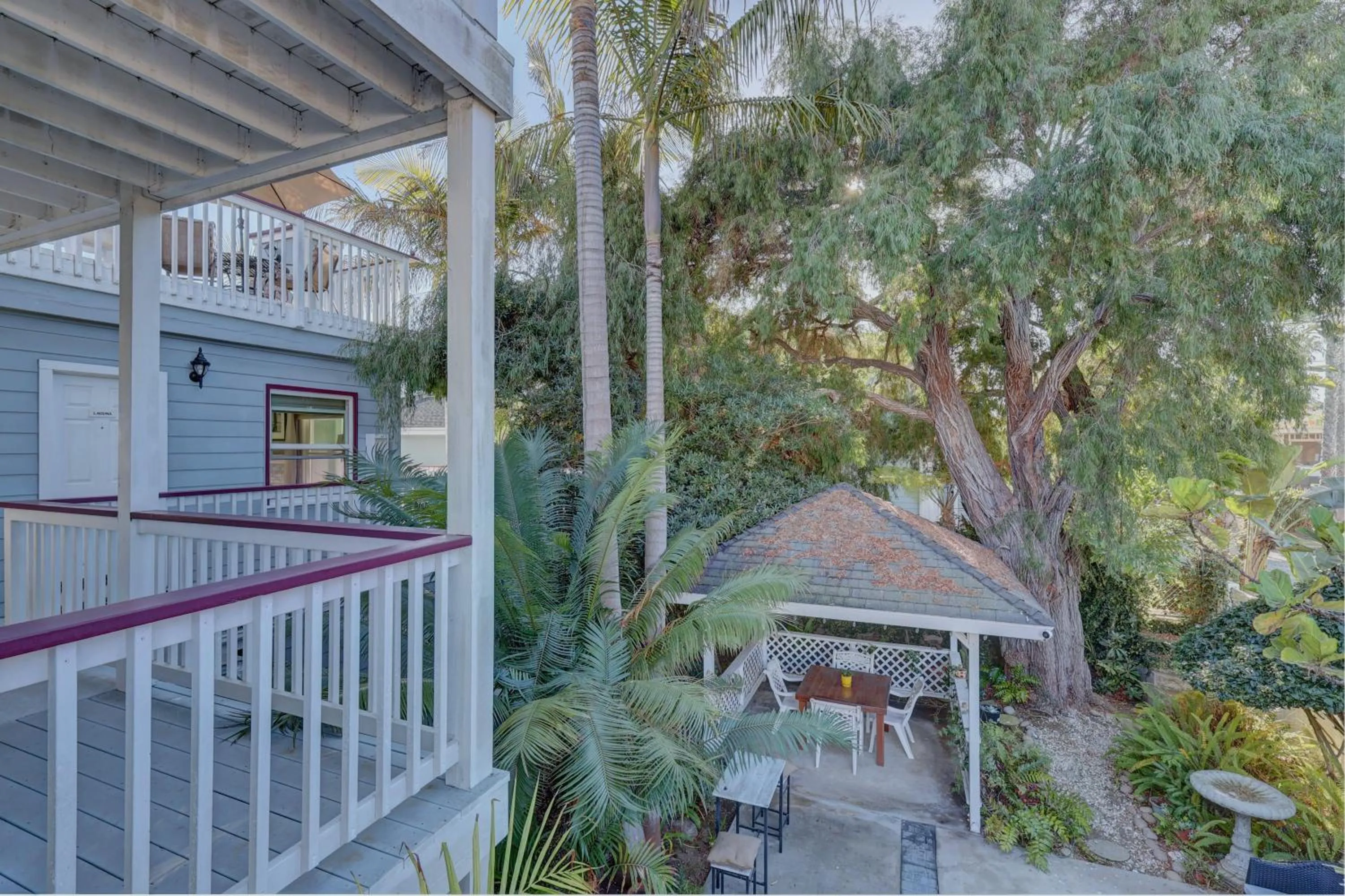 Balcony/Terrace in Pelican Cove Inn
