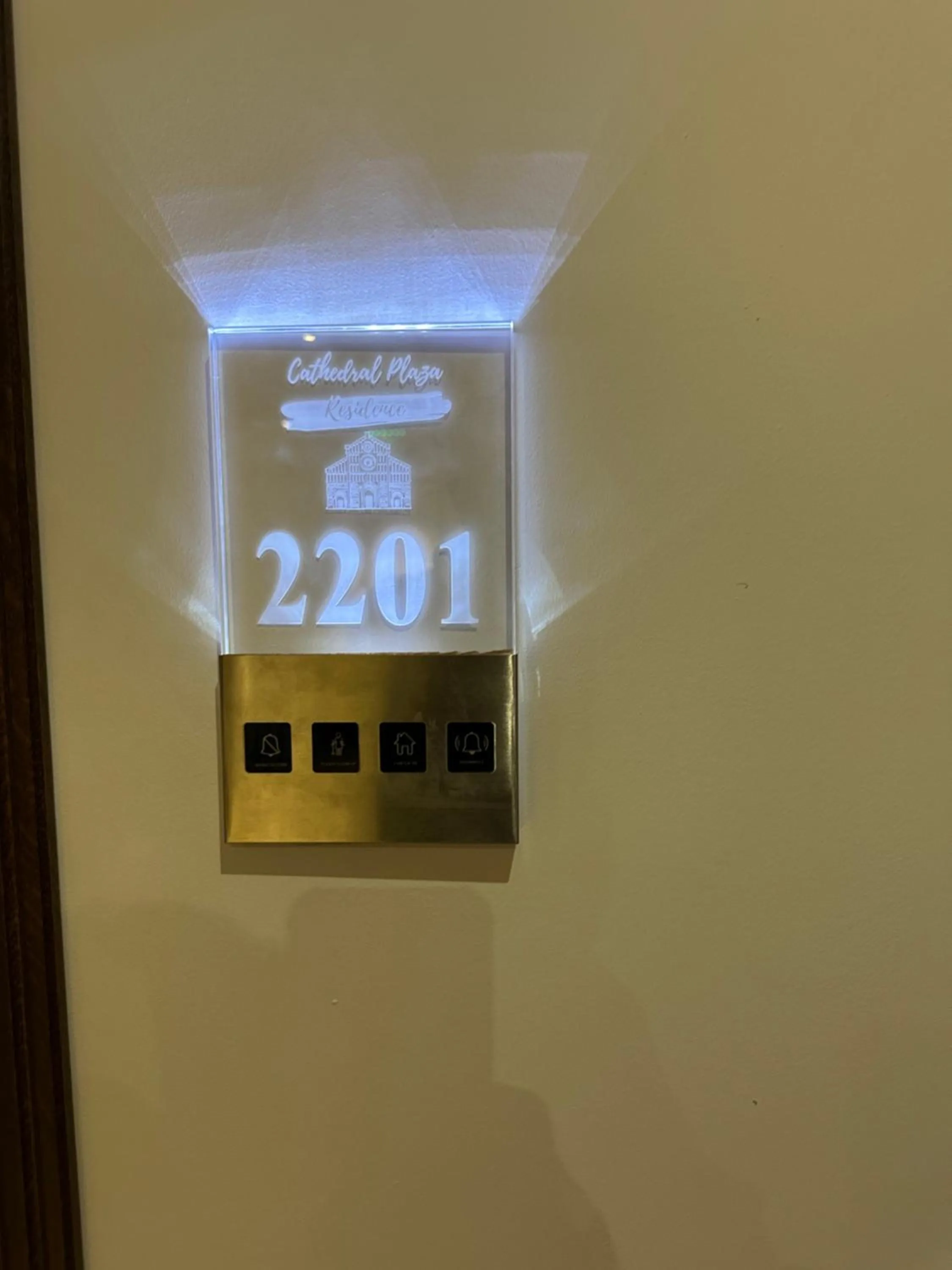 Hotel Boutique Cathedral Plaza Residences room for rent downtown