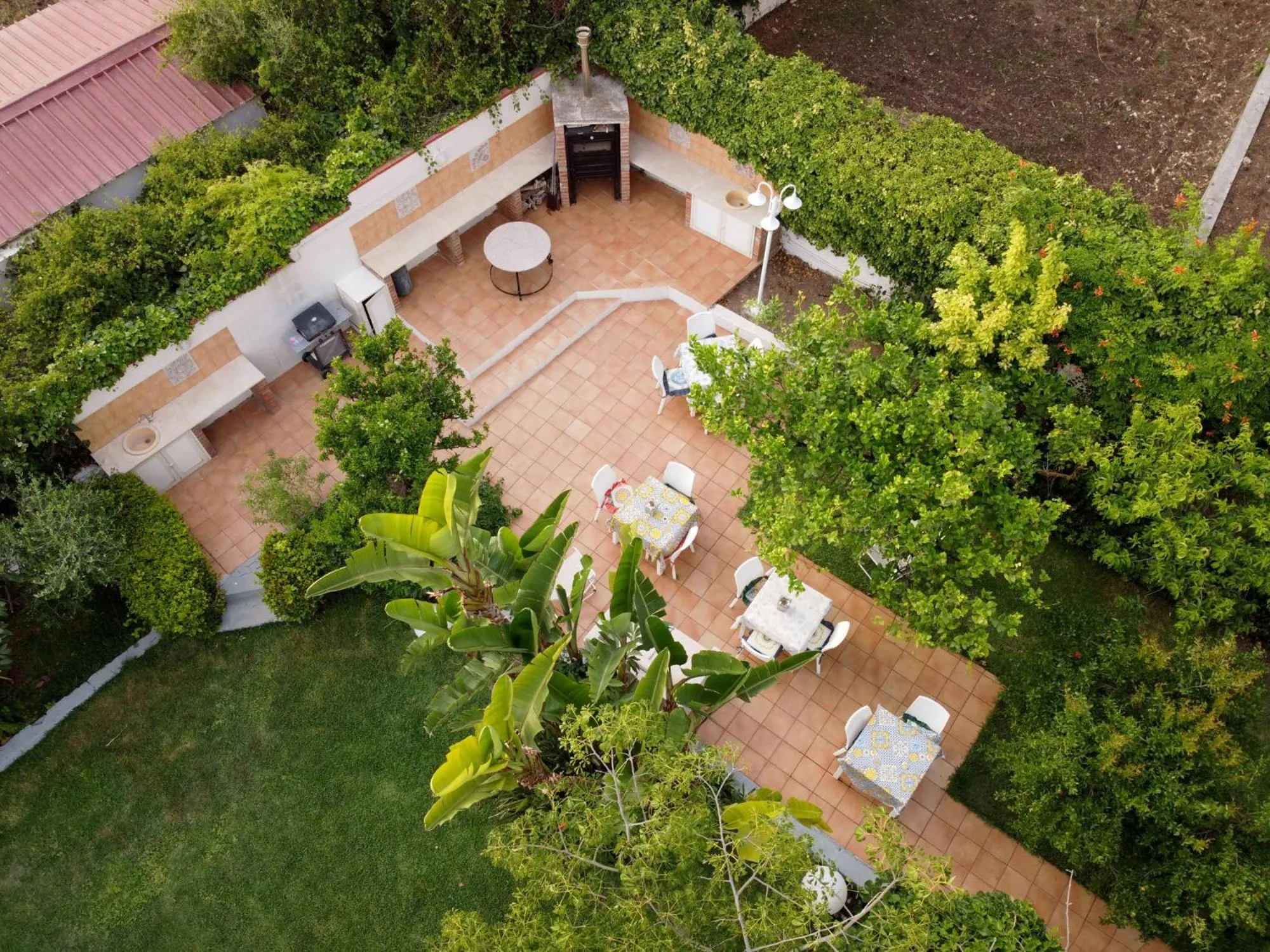 BBQ facilities in Stella del mare Apartments