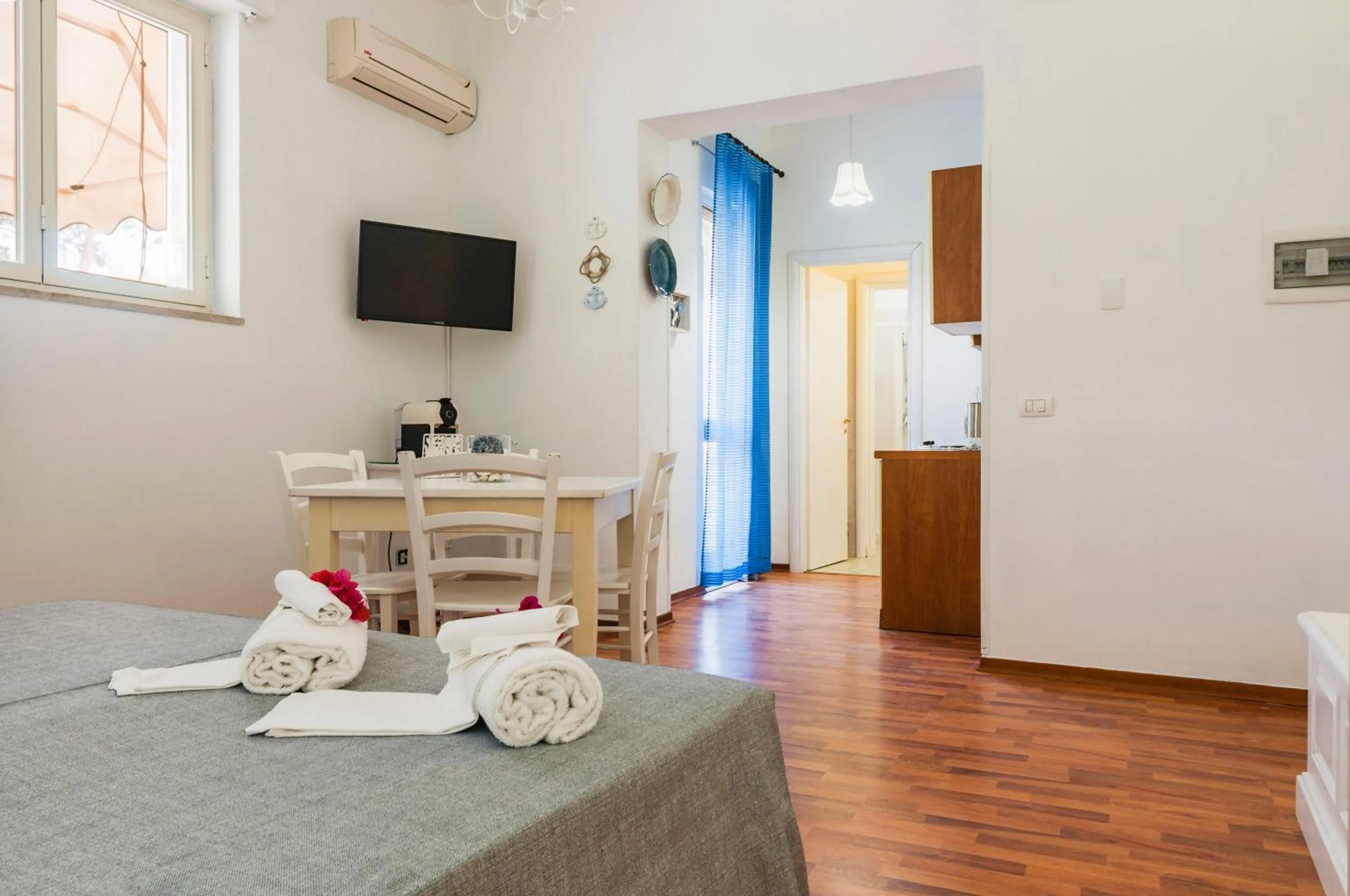 Bed in Stella del mare Apartments