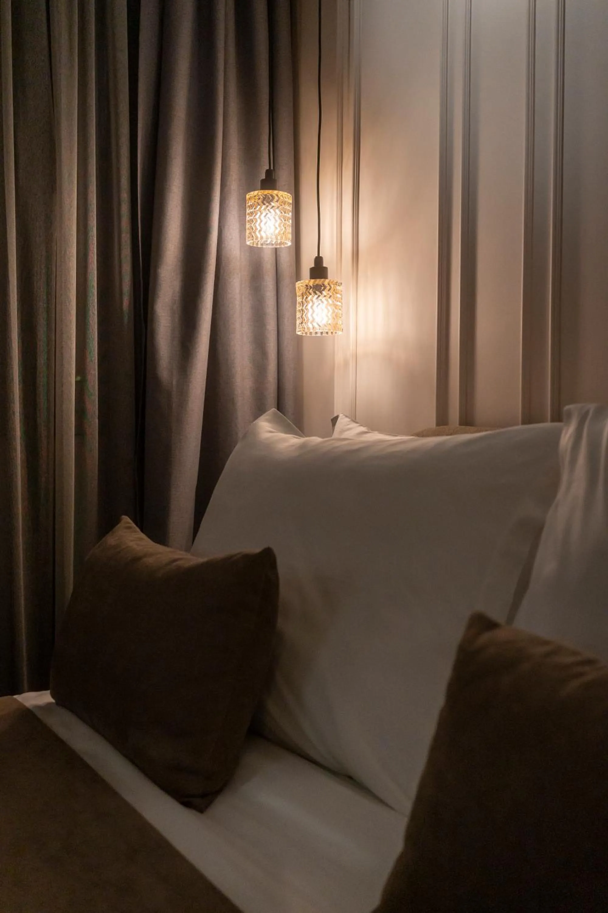 Bed in VELVET rooms & more