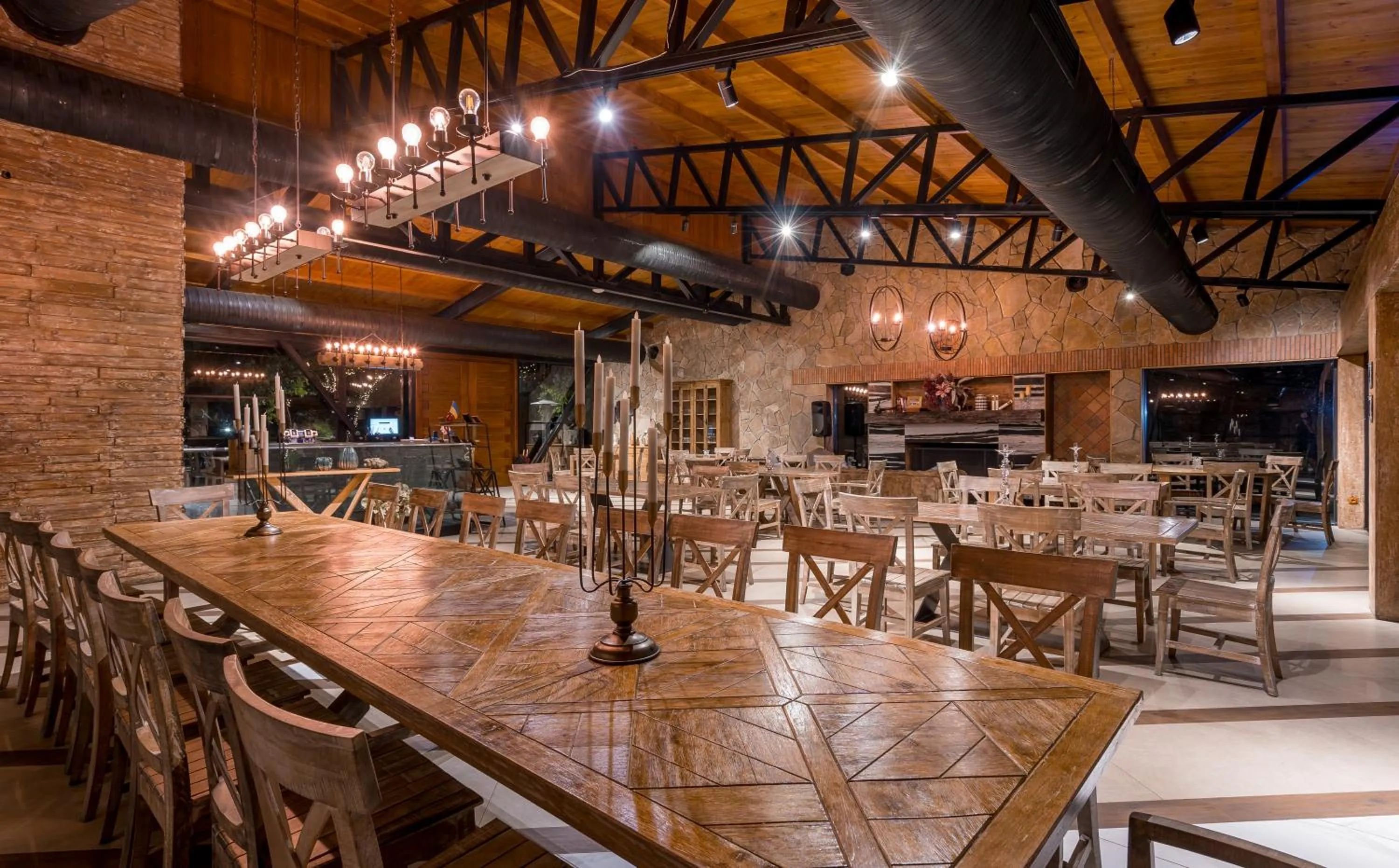 Restaurant/places to eat in Giuaani Winery