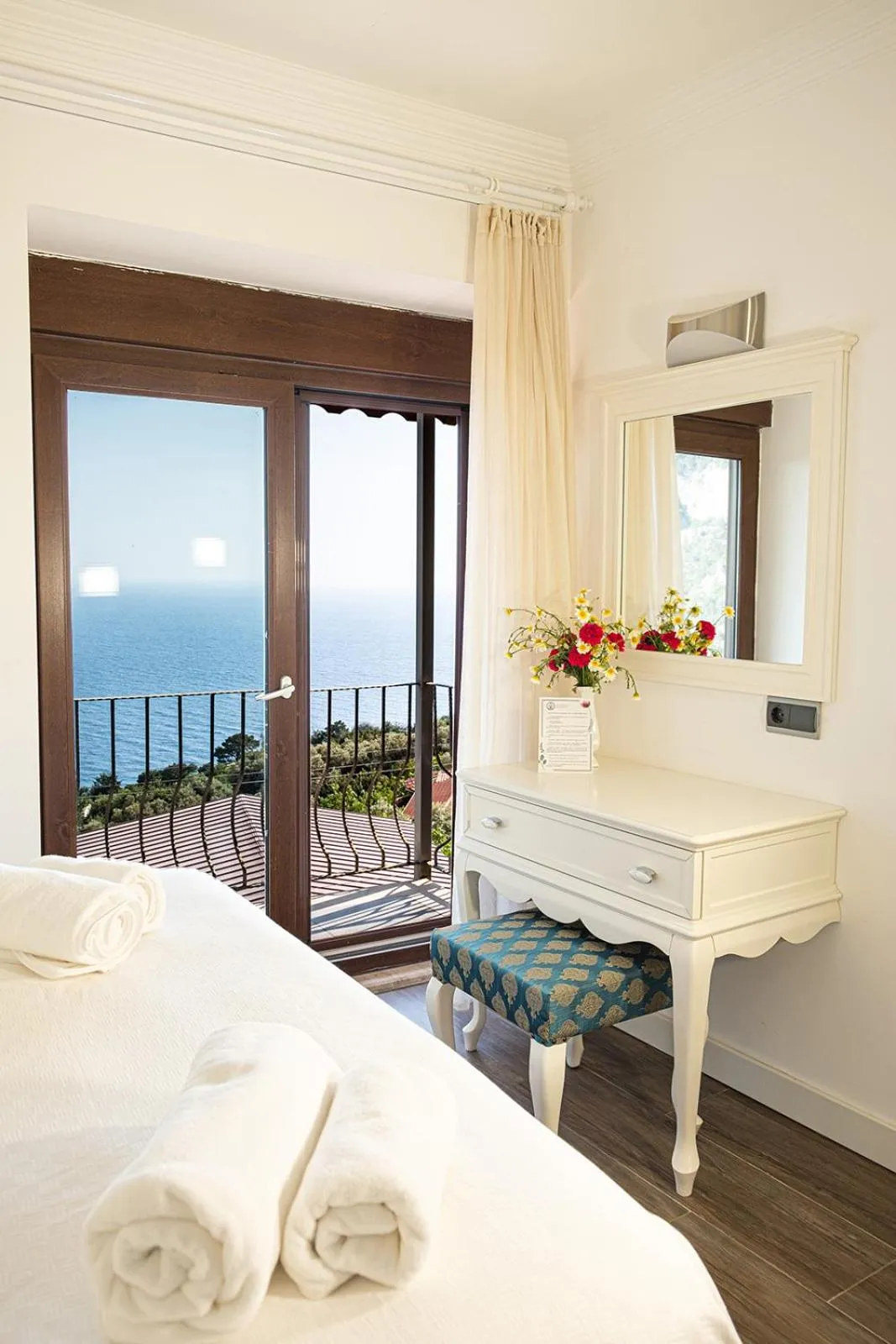 Sea view, Bed in Casa Di Pietra