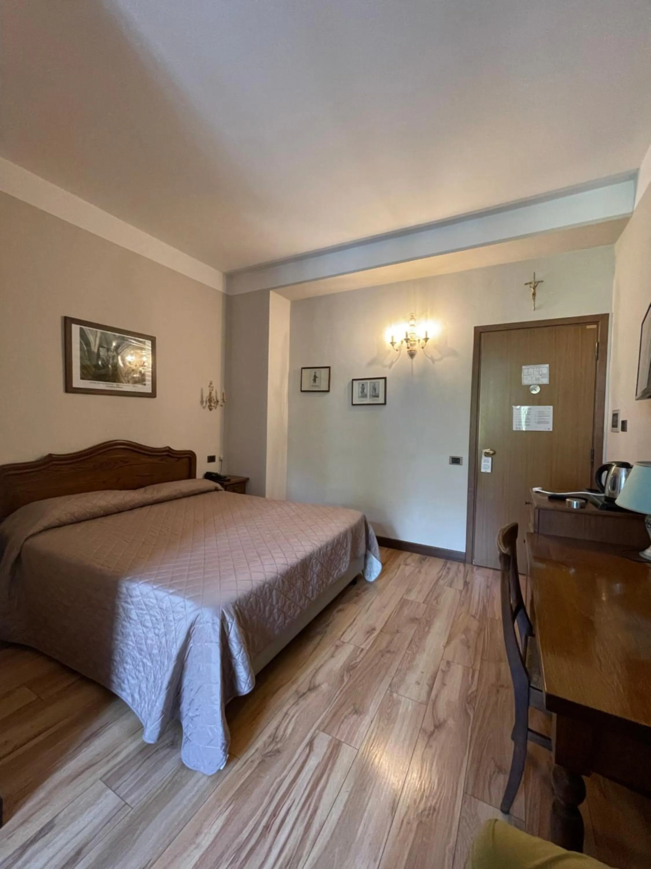 Bed in Hotel La Torre