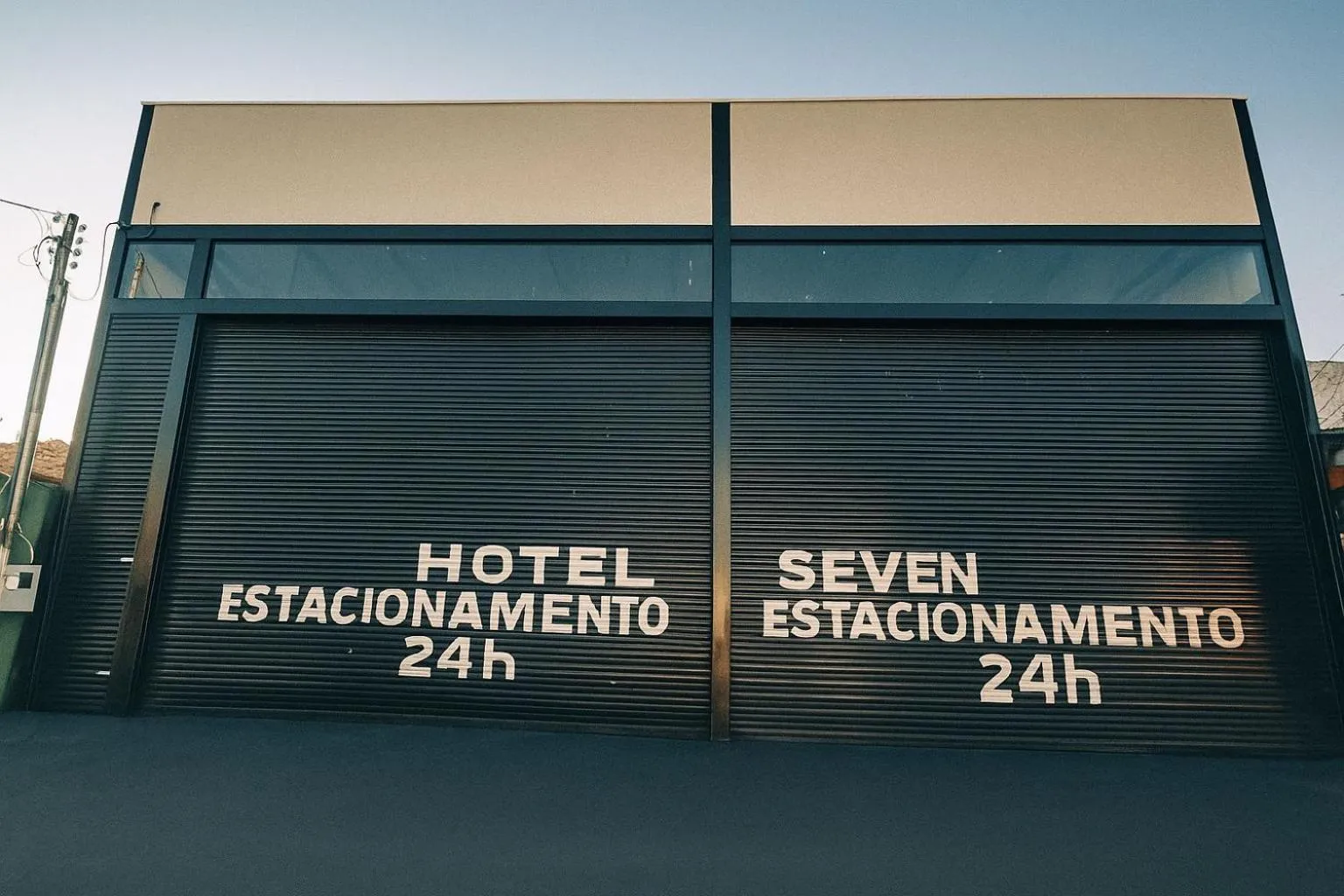 Property logo or sign in Hotel Seven