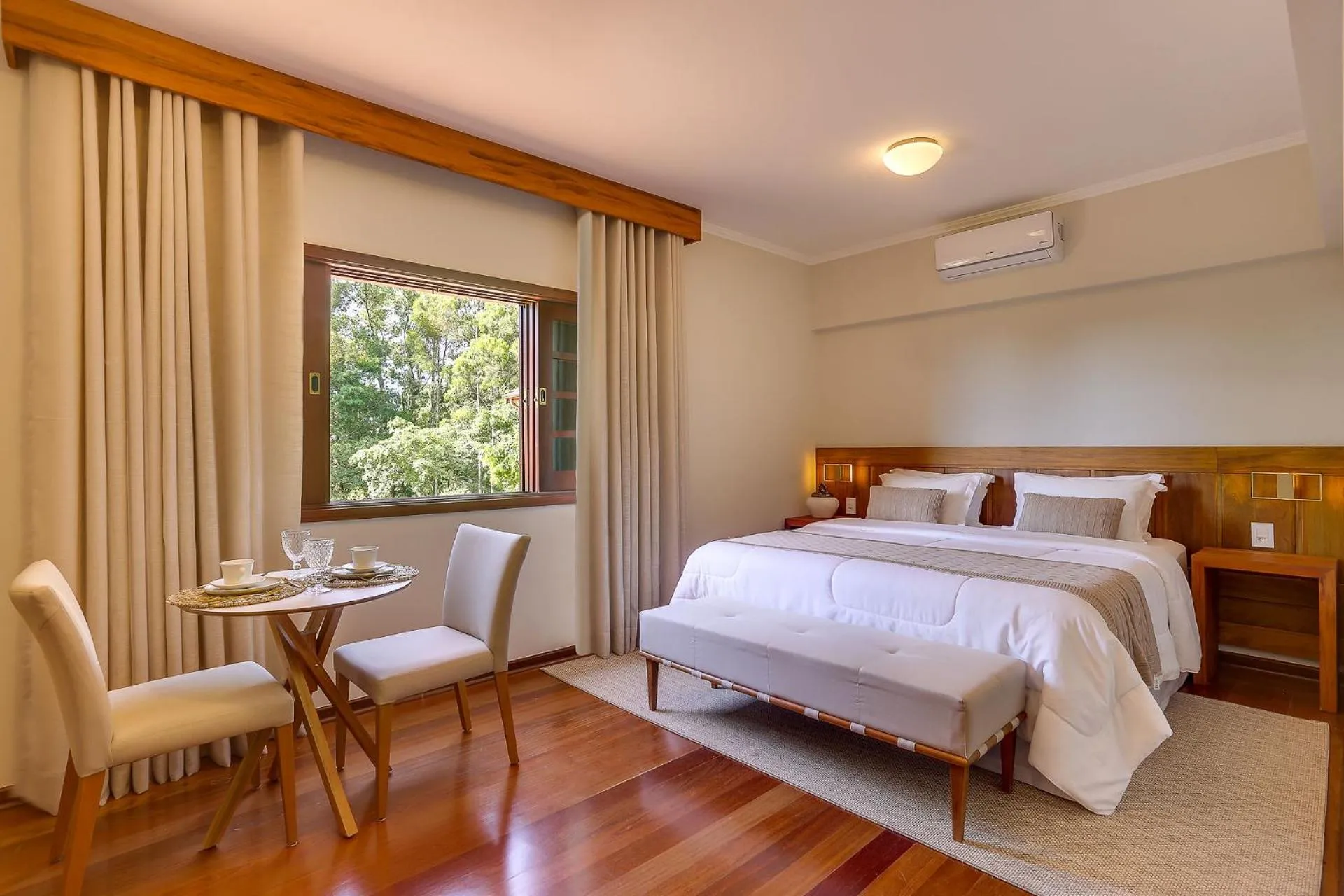 Photo of the whole room, Bed in Villa Boréal Hostellerie Pousada Boutique