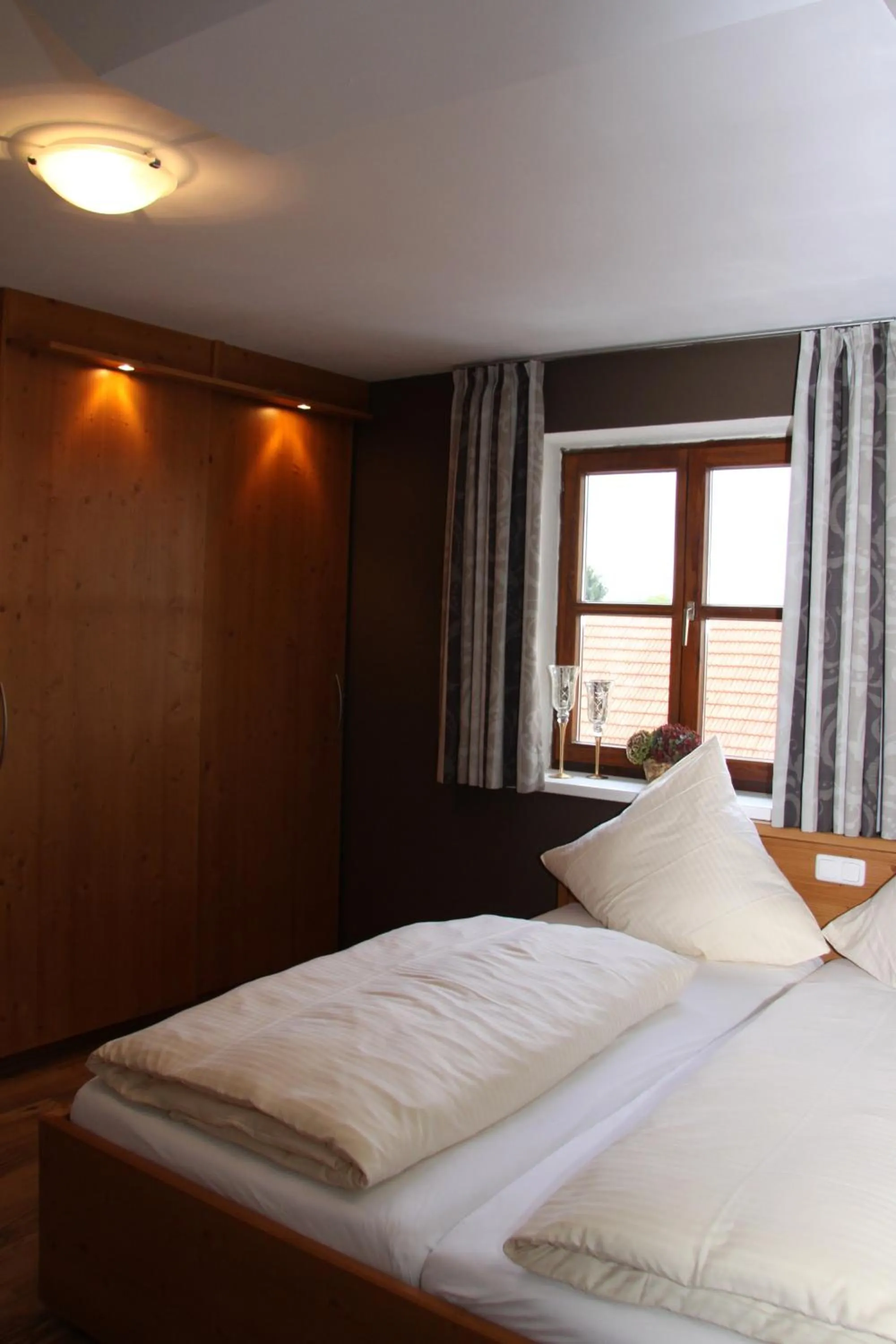 Photo of the whole room, Bed in Hotel - Restaurant Eberlwirt