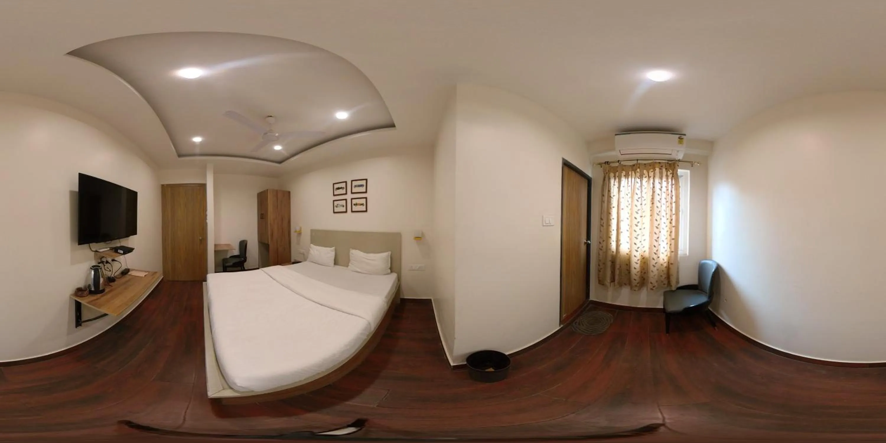 Bed in HOTEL ABODE